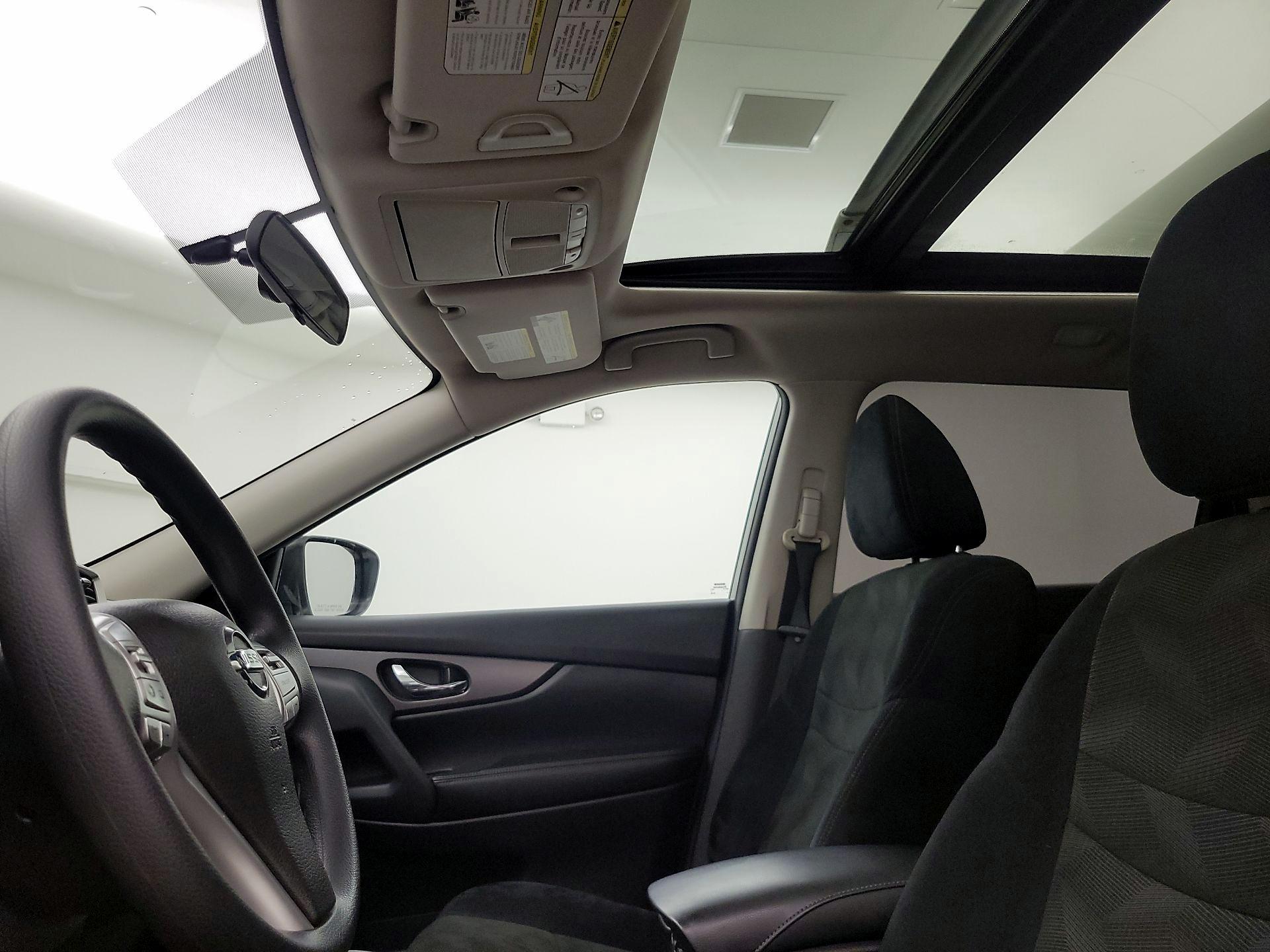 Thumbnail: 2015 Nissan Rogue - 19