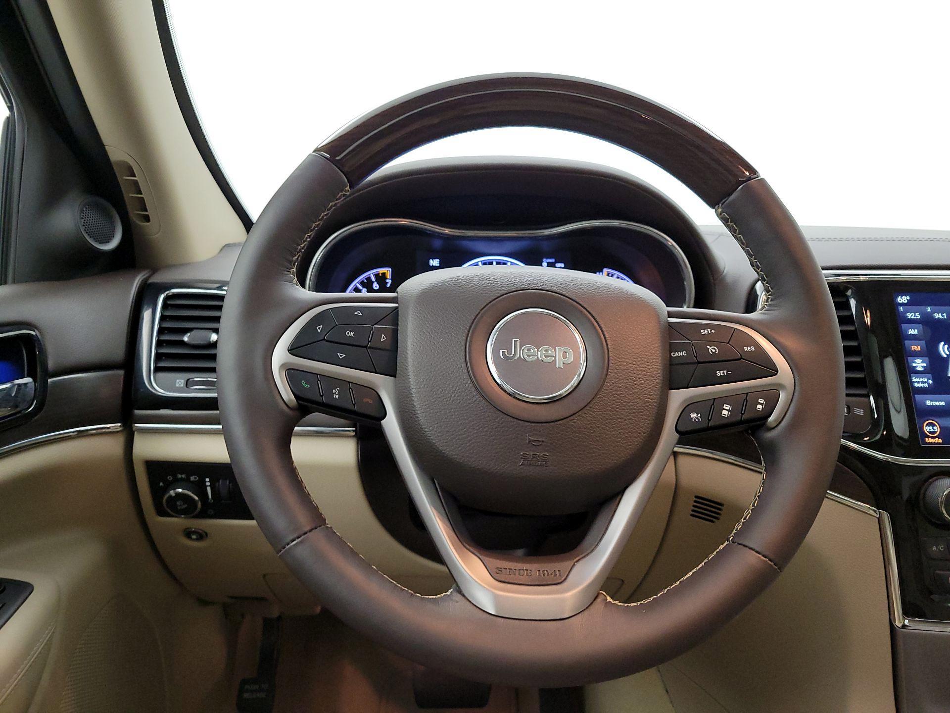 Thumbnail: 2021 Jeep Grand Cherokee - 10