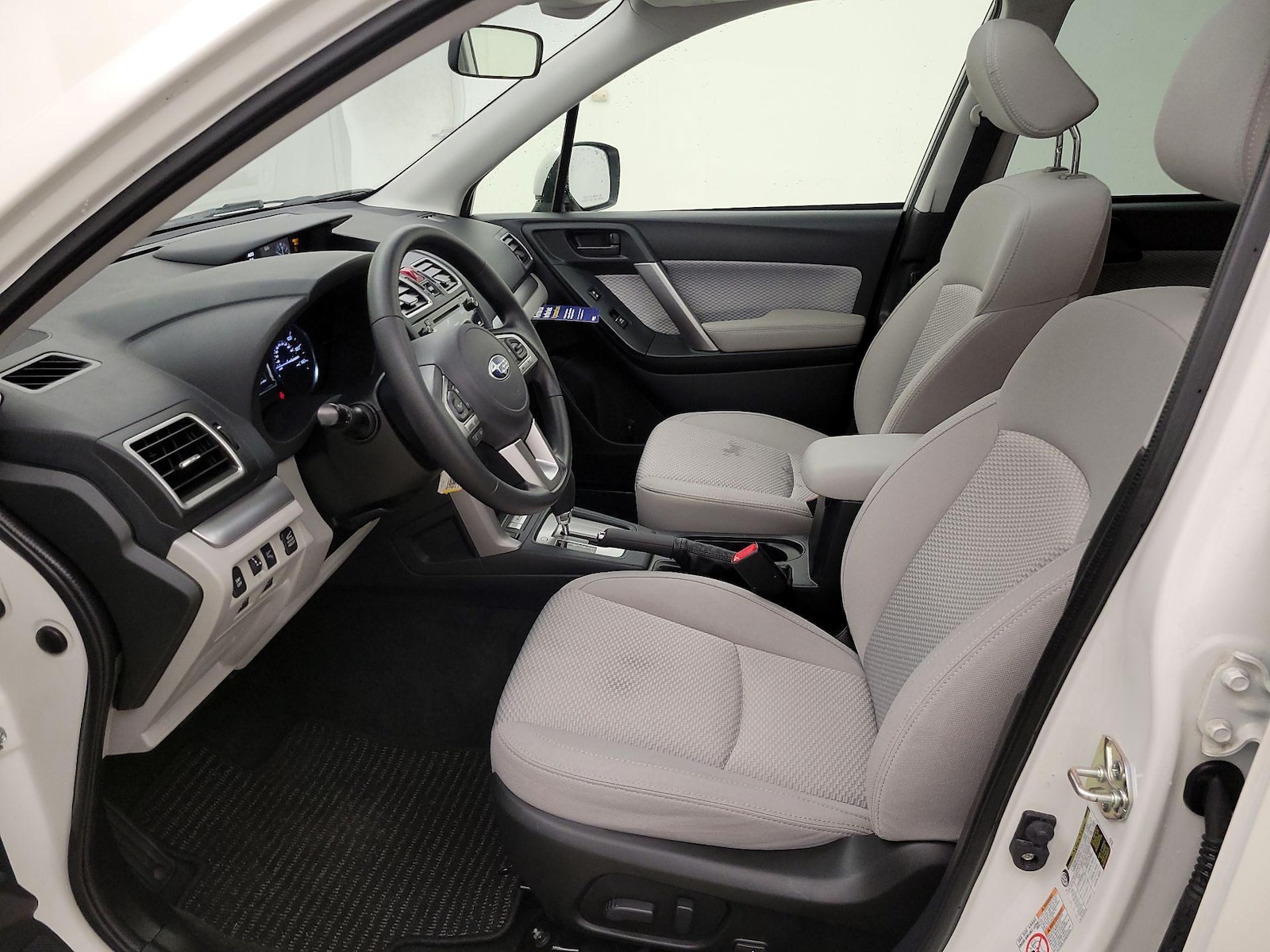 2018 Subaru Forester Premium - Photo 12
