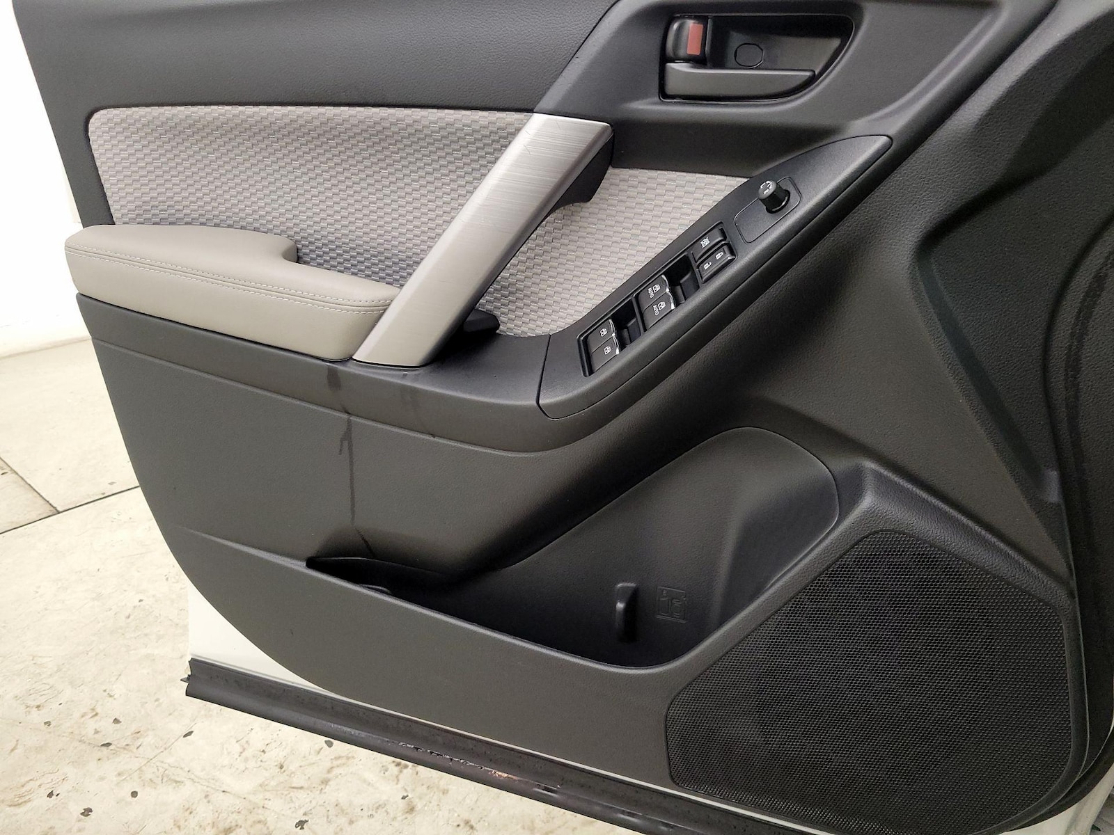 2018 Subaru Forester Premium - Photo 13