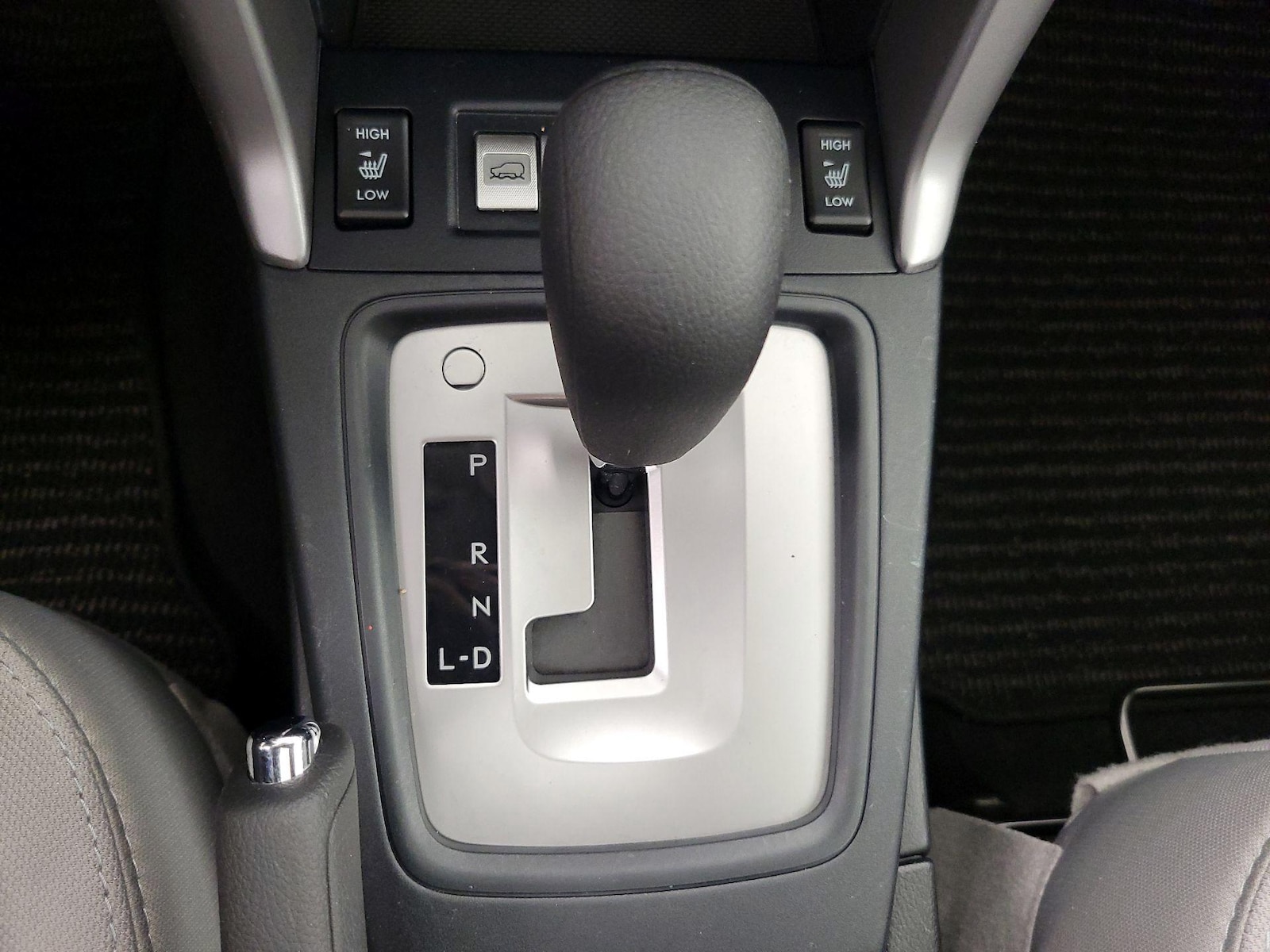 2018 Subaru Forester Premium - Photo 18