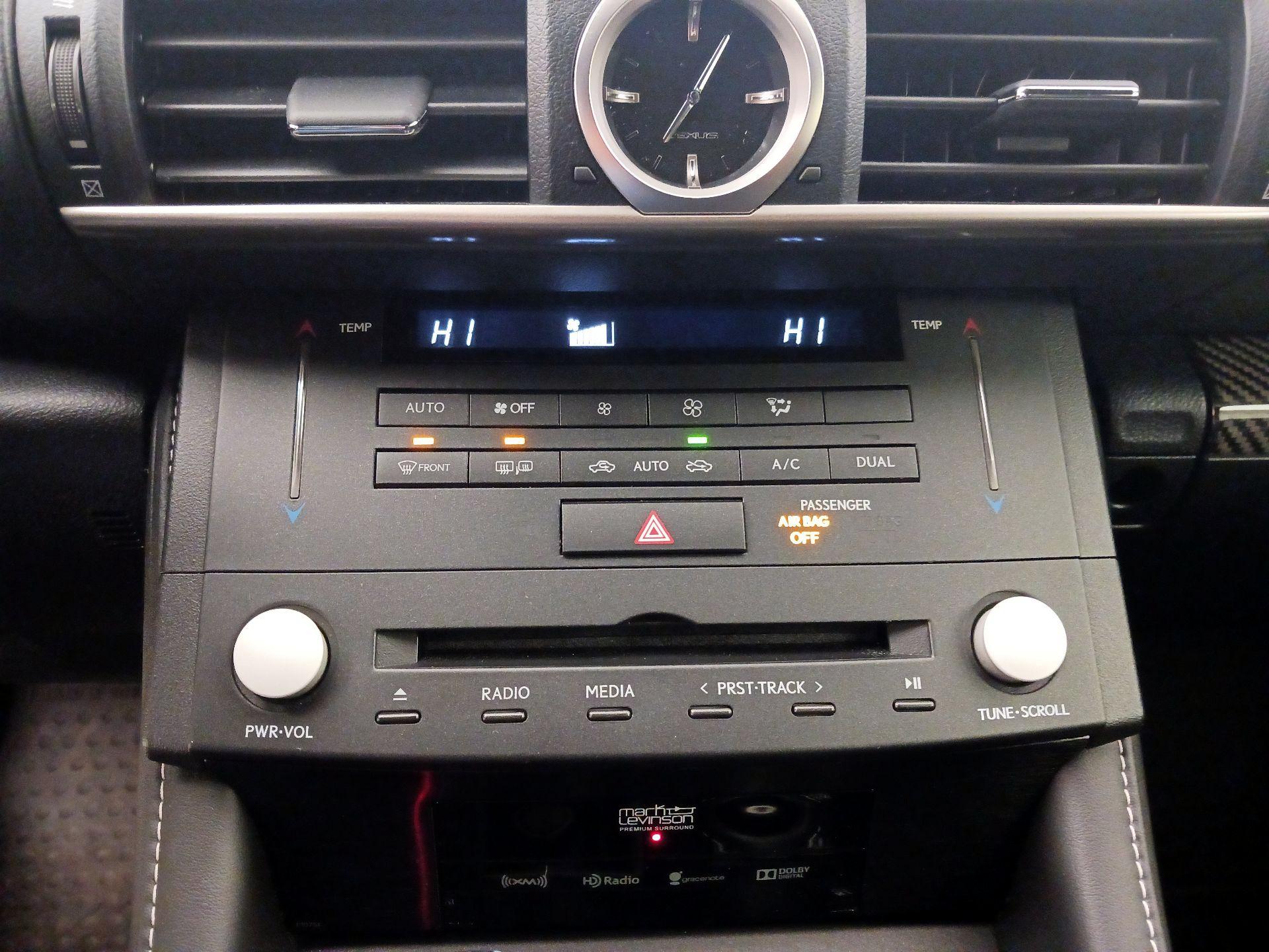 Thumbnail: 2015 Lexus RC - 17