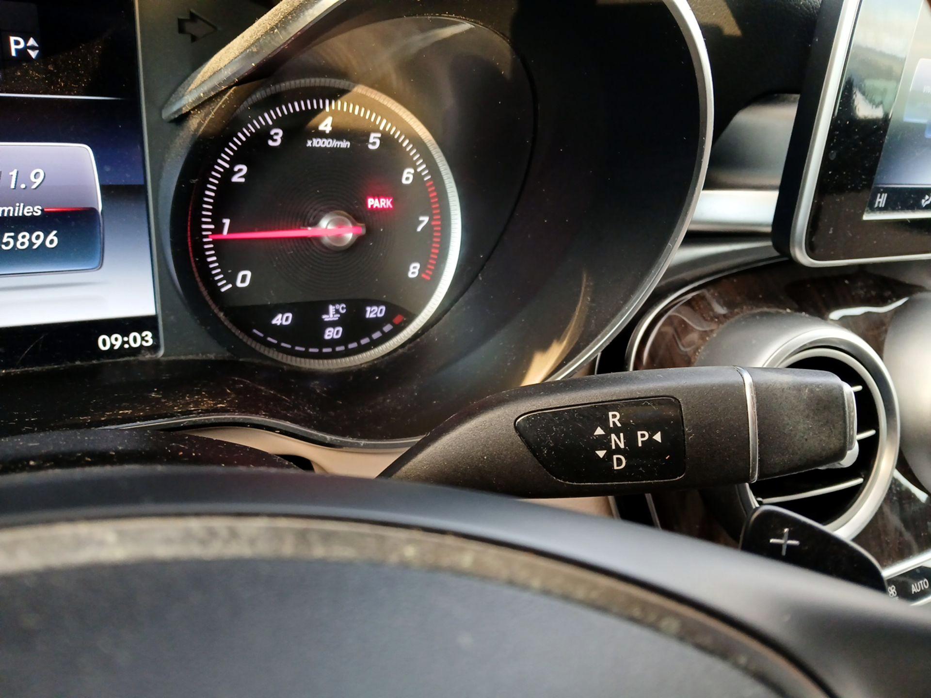 Thumbnail: 2017 Mercedes-Benz GLC - 17