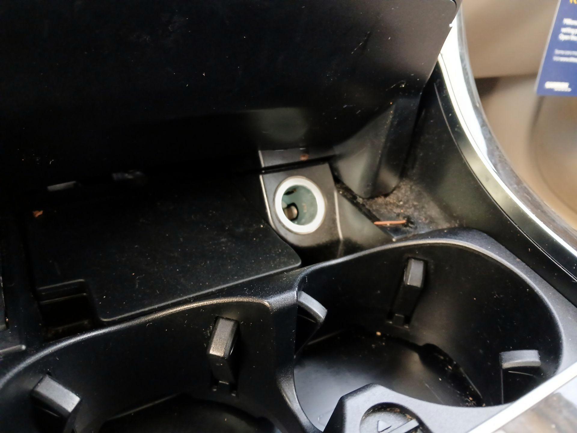 Thumbnail: 2017 Mercedes-Benz GLC - 18