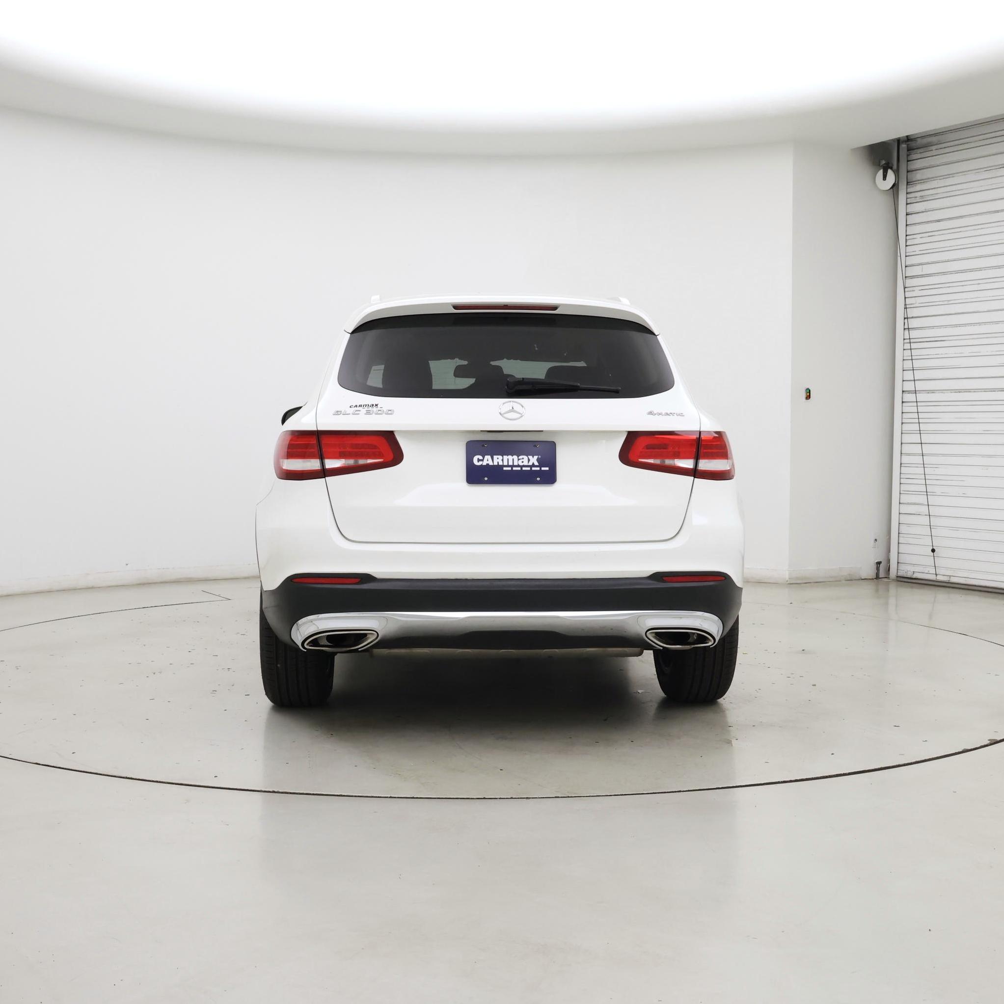 Thumbnail: 2017 Mercedes-Benz GLC - 6