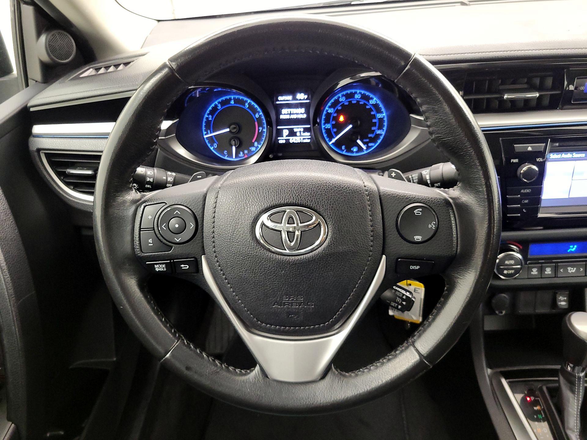 Thumbnail: 2016 Toyota Corolla - 10