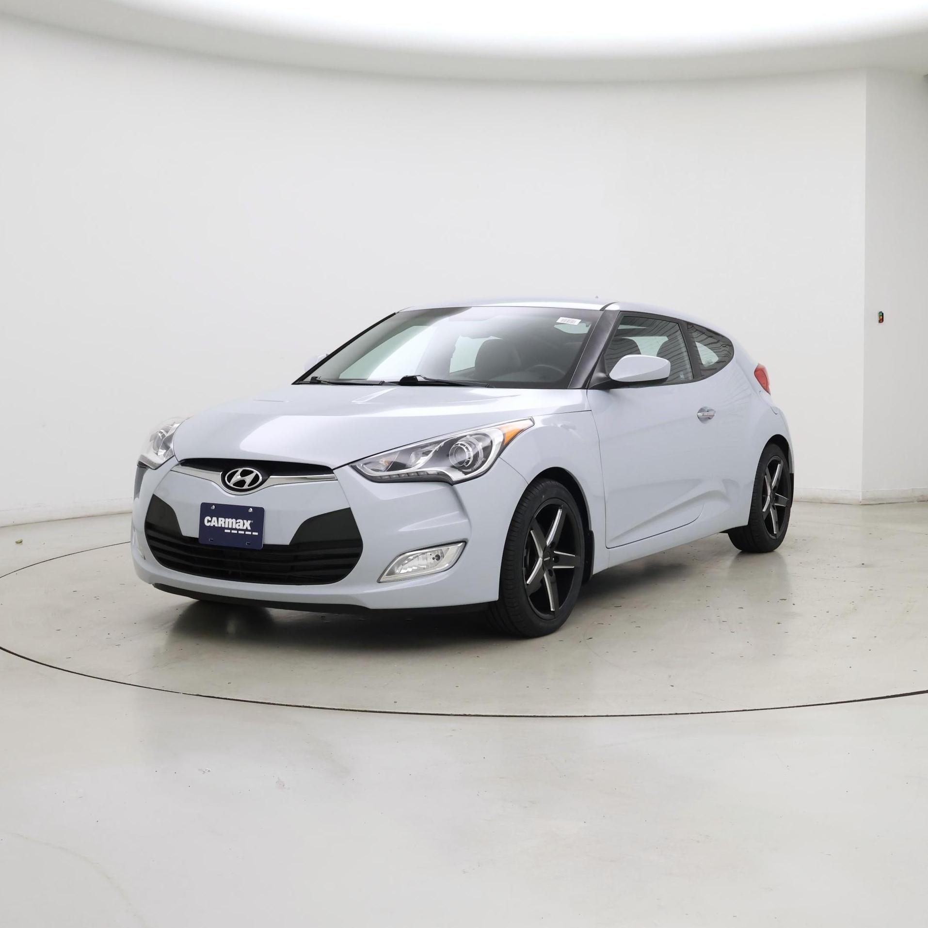 Thumbnail: 2015 Hyundai Veloster - 4