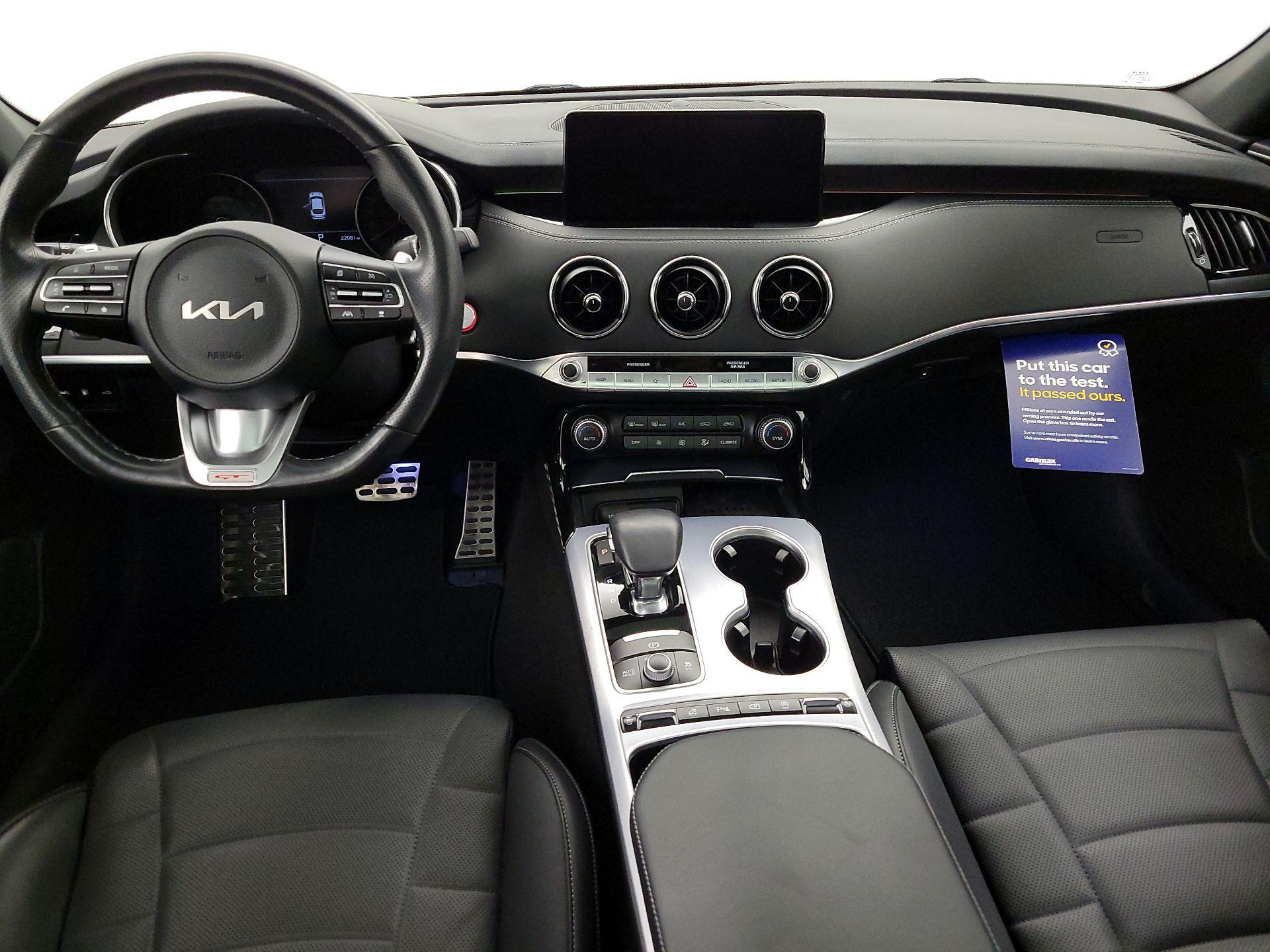 Thumbnail: 2022 Kia Stinger - 9