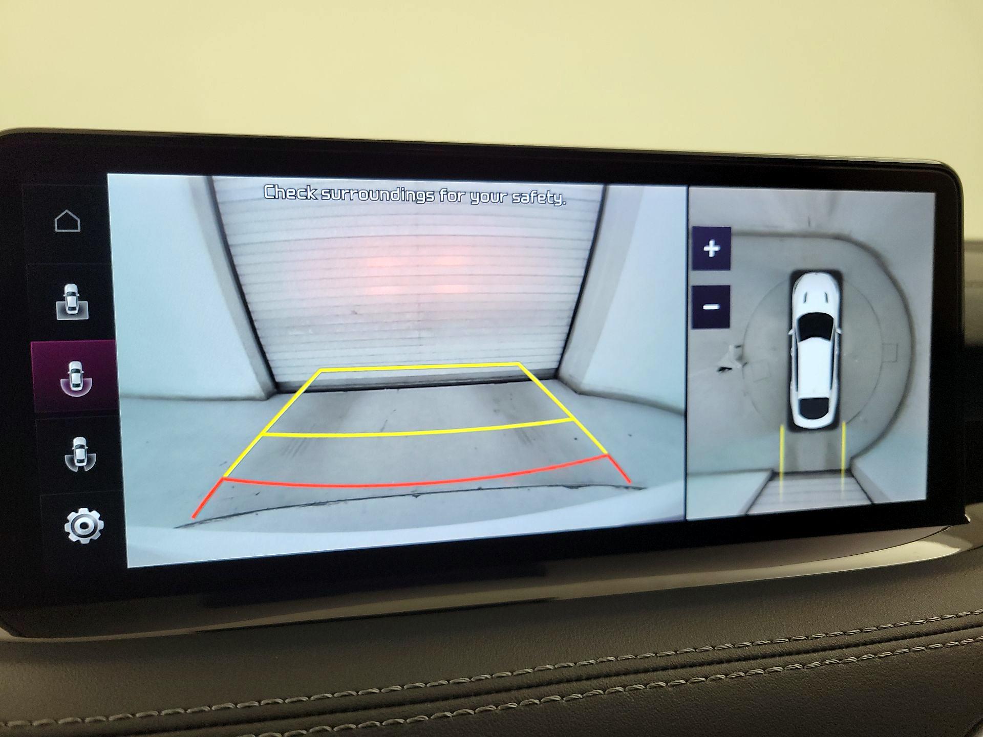 Thumbnail: 2022 Kia Stinger - 15