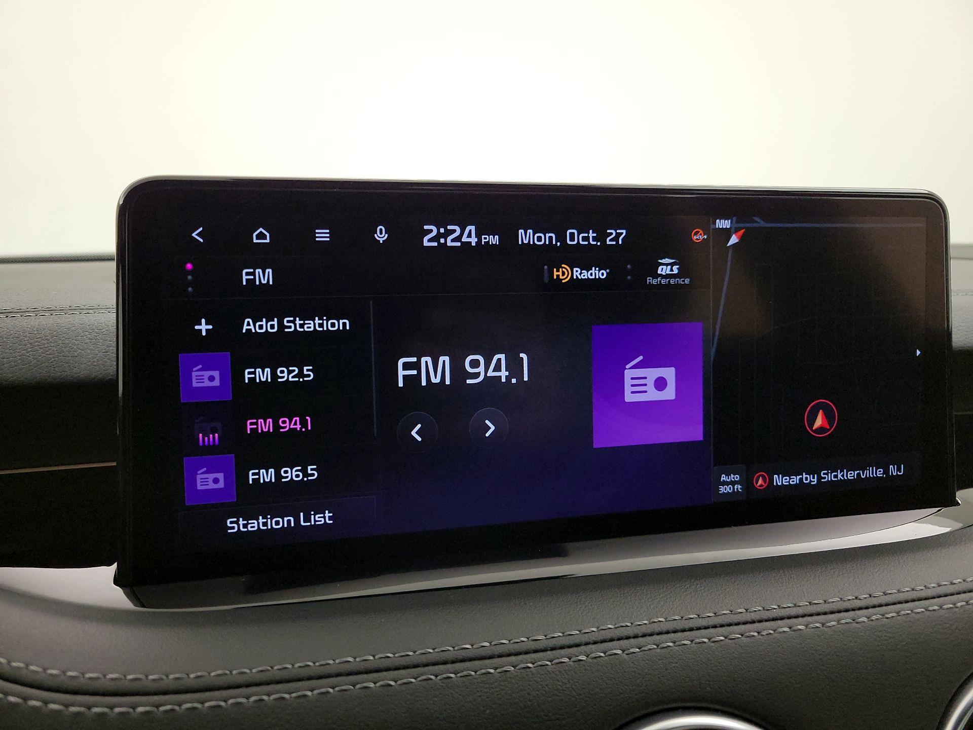 Thumbnail: 2022 Kia Stinger - 16