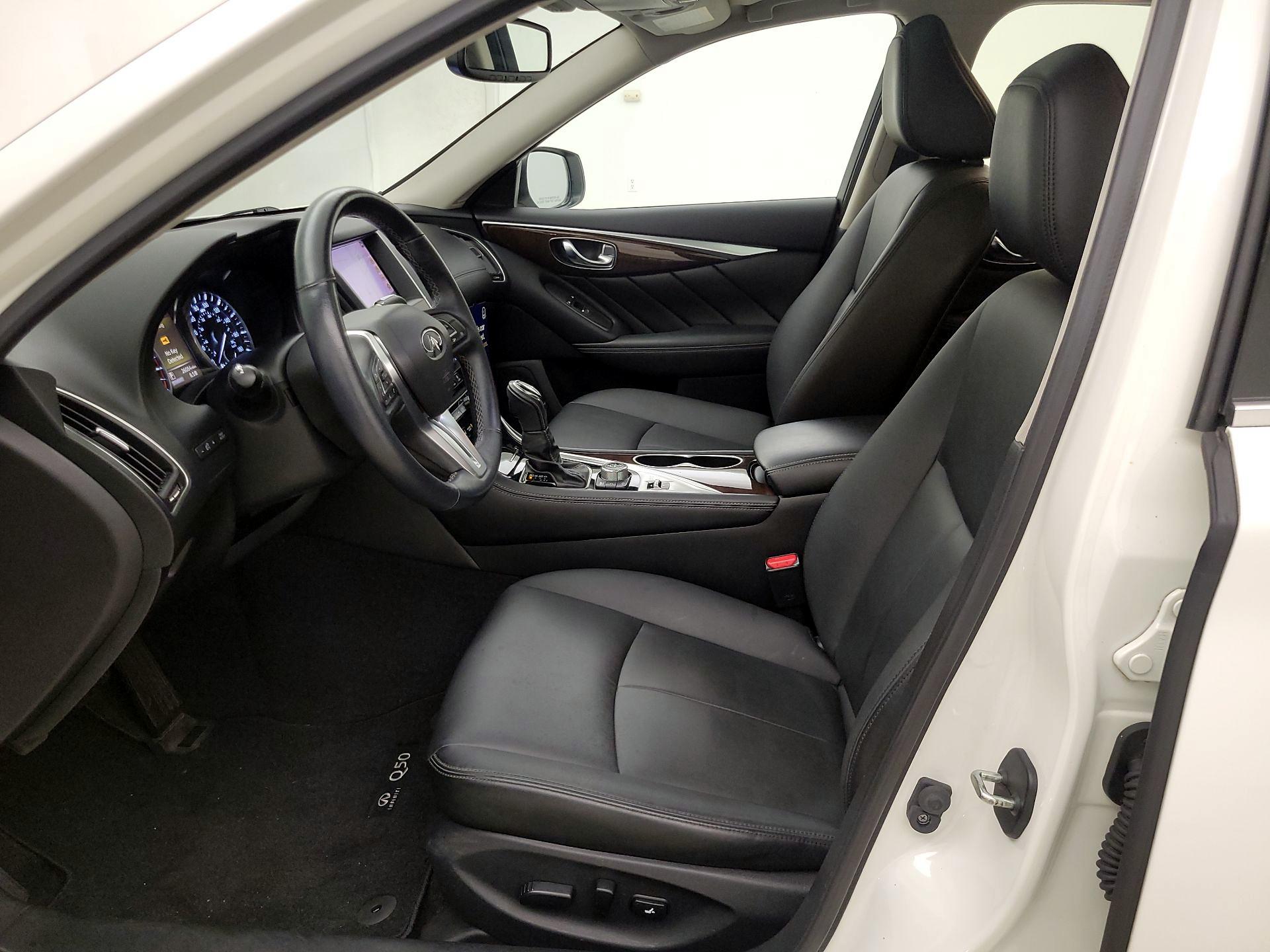 Thumbnail: 2019 INFINITI Q50 - 11