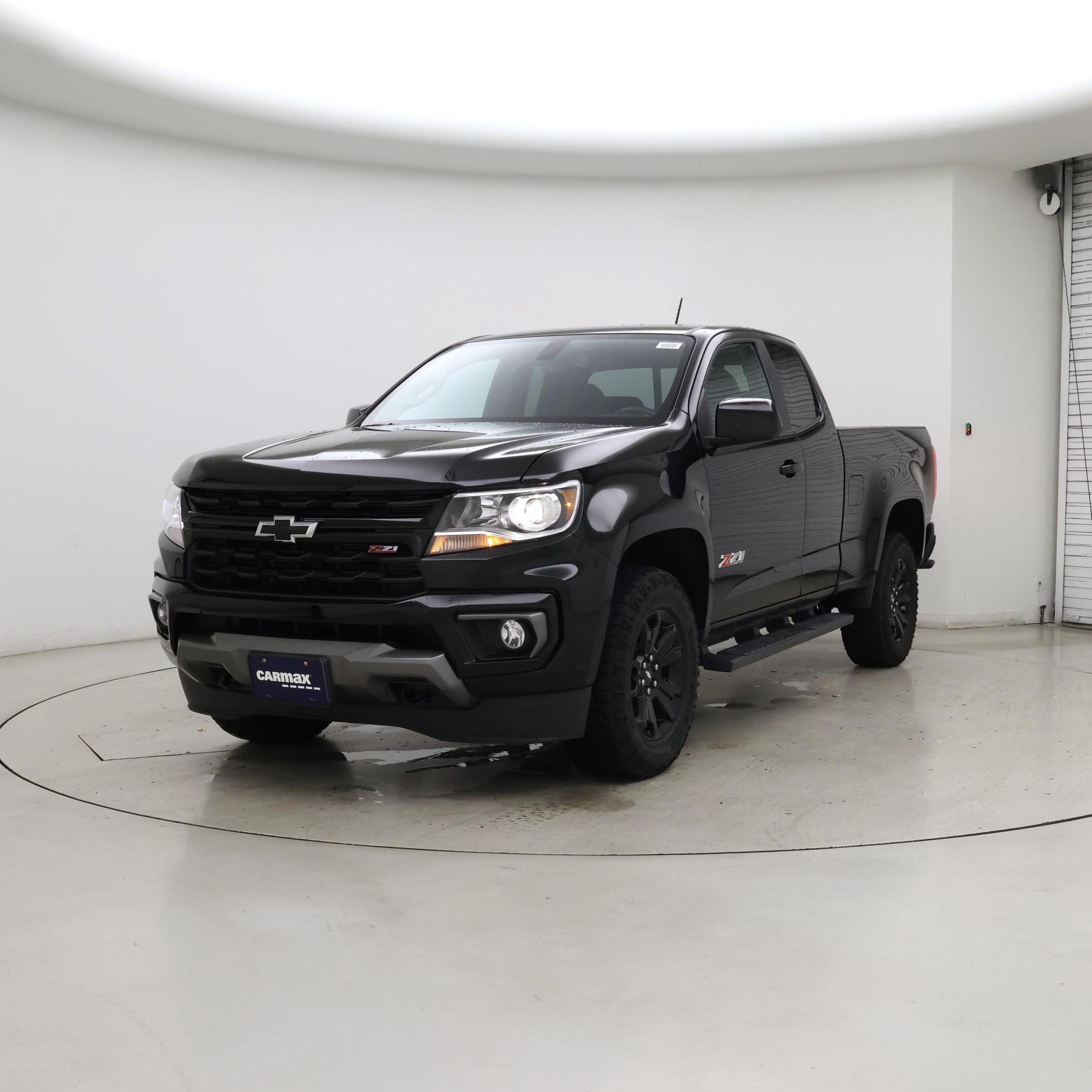 Thumbnail: 2022 Chevrolet Colorado - 4
