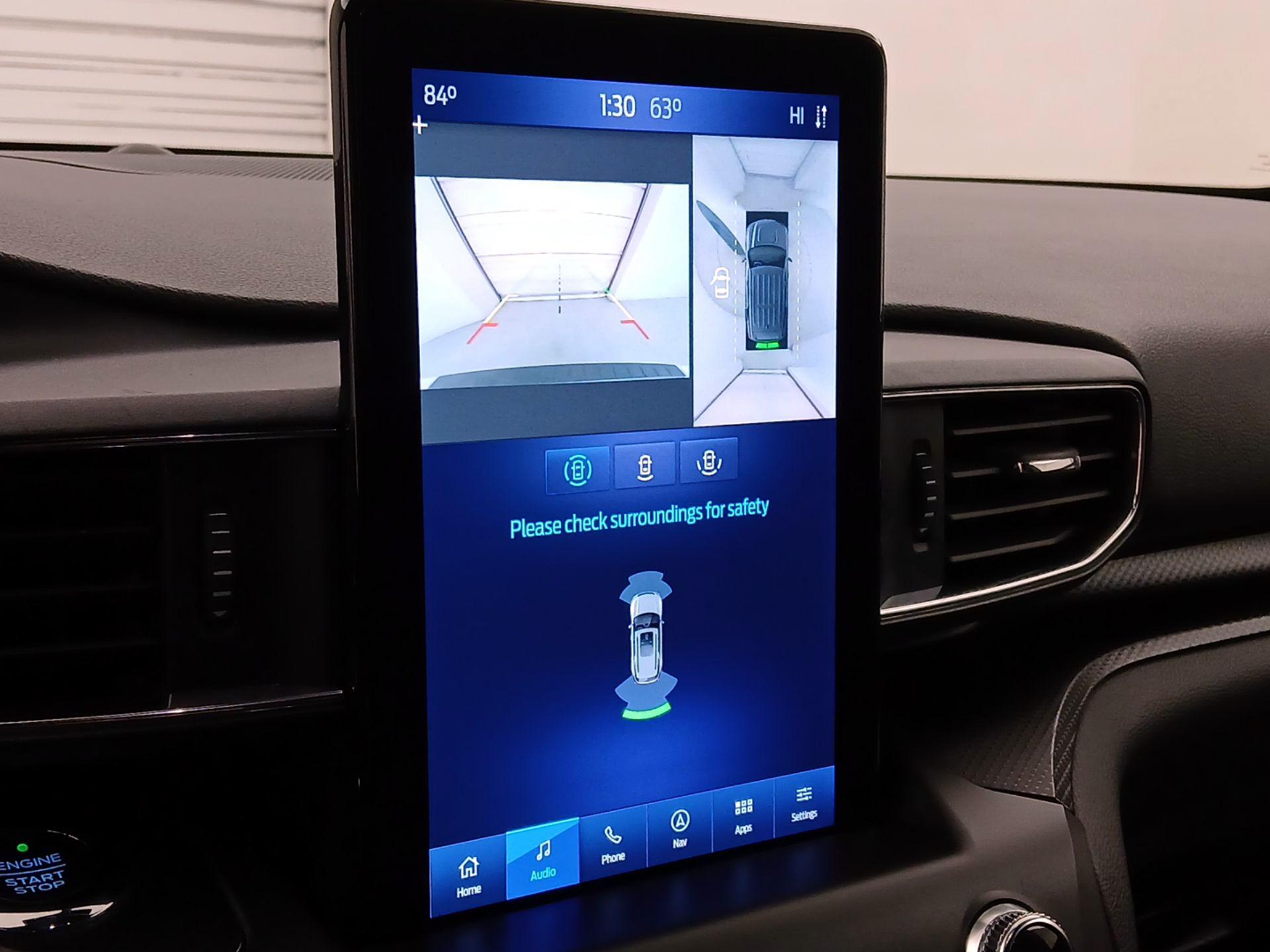 Thumbnail: 2020 Ford Explorer - 15