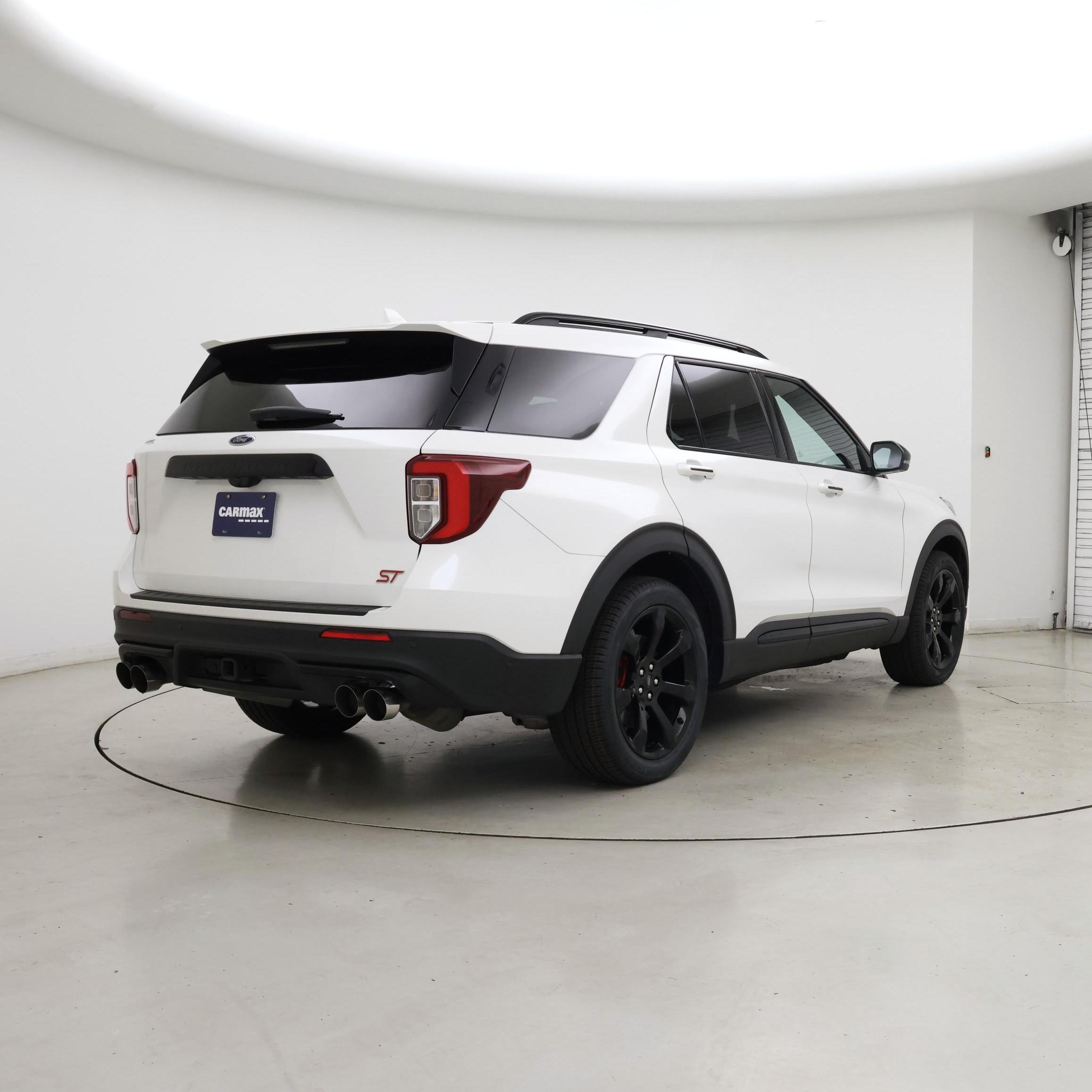 Thumbnail: 2020 Ford Explorer - 8