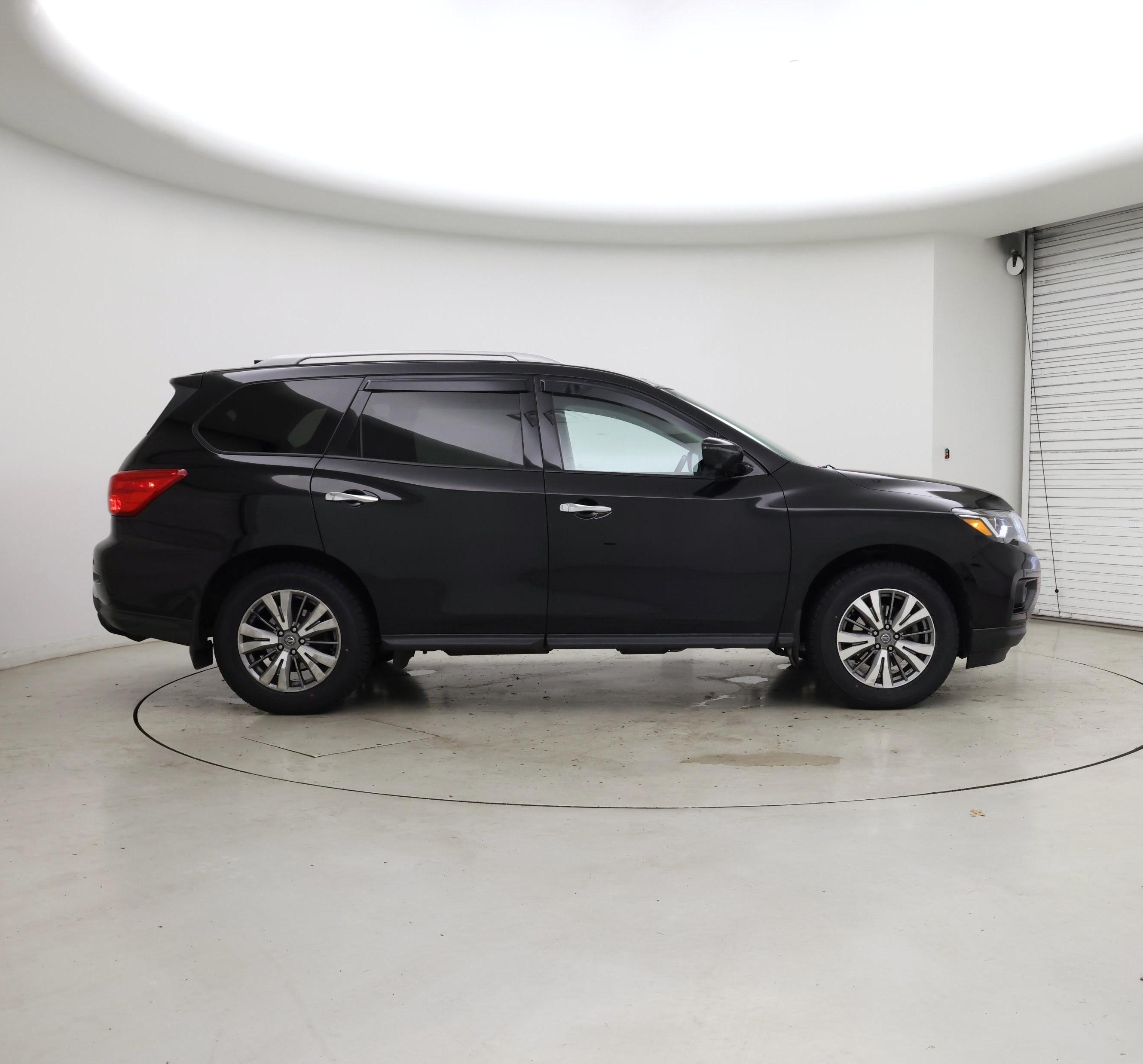 Thumbnail: 2020 Nissan Pathfinder - 7