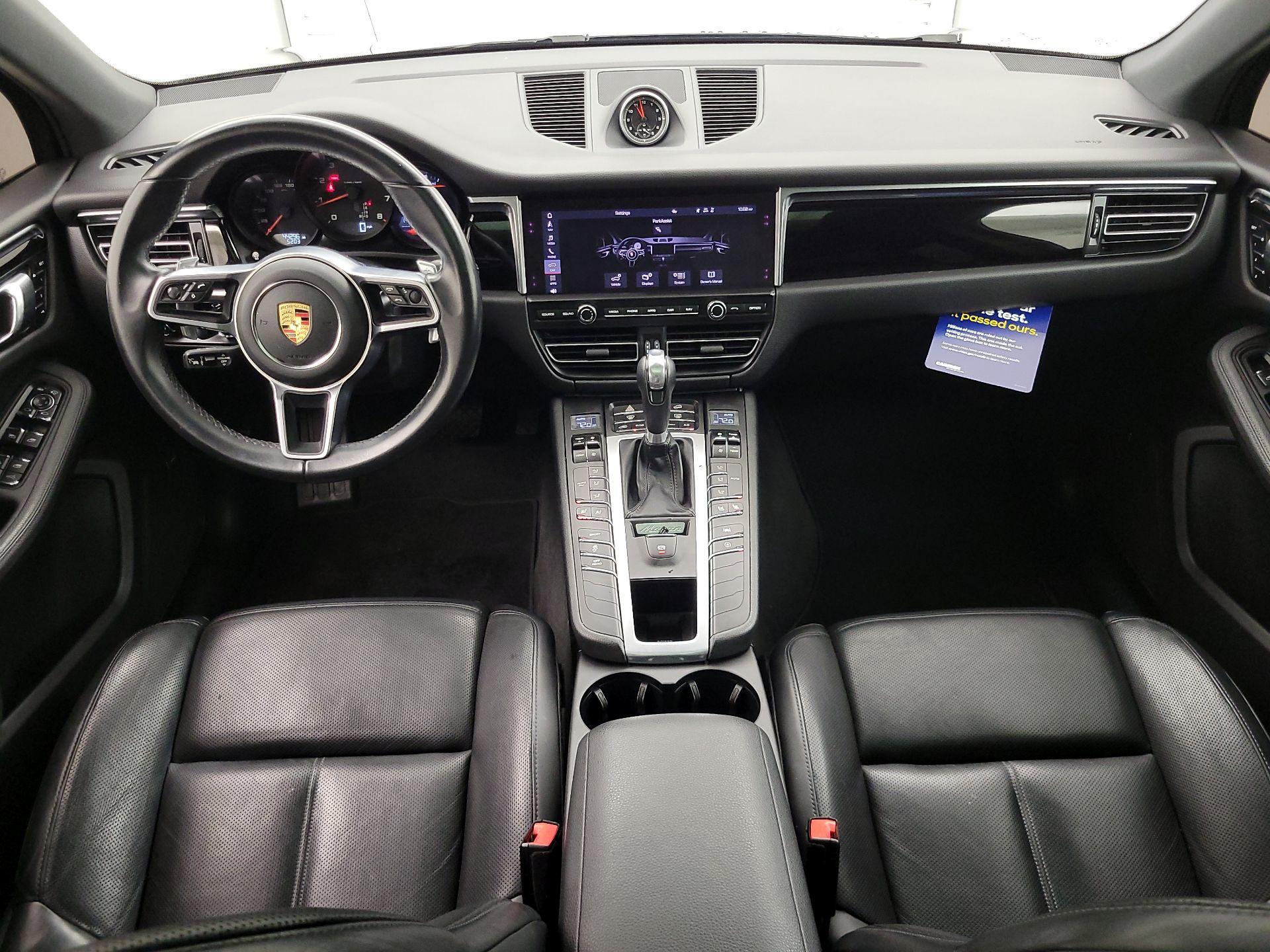 Thumbnail: 2021 Porsche Macan - 9