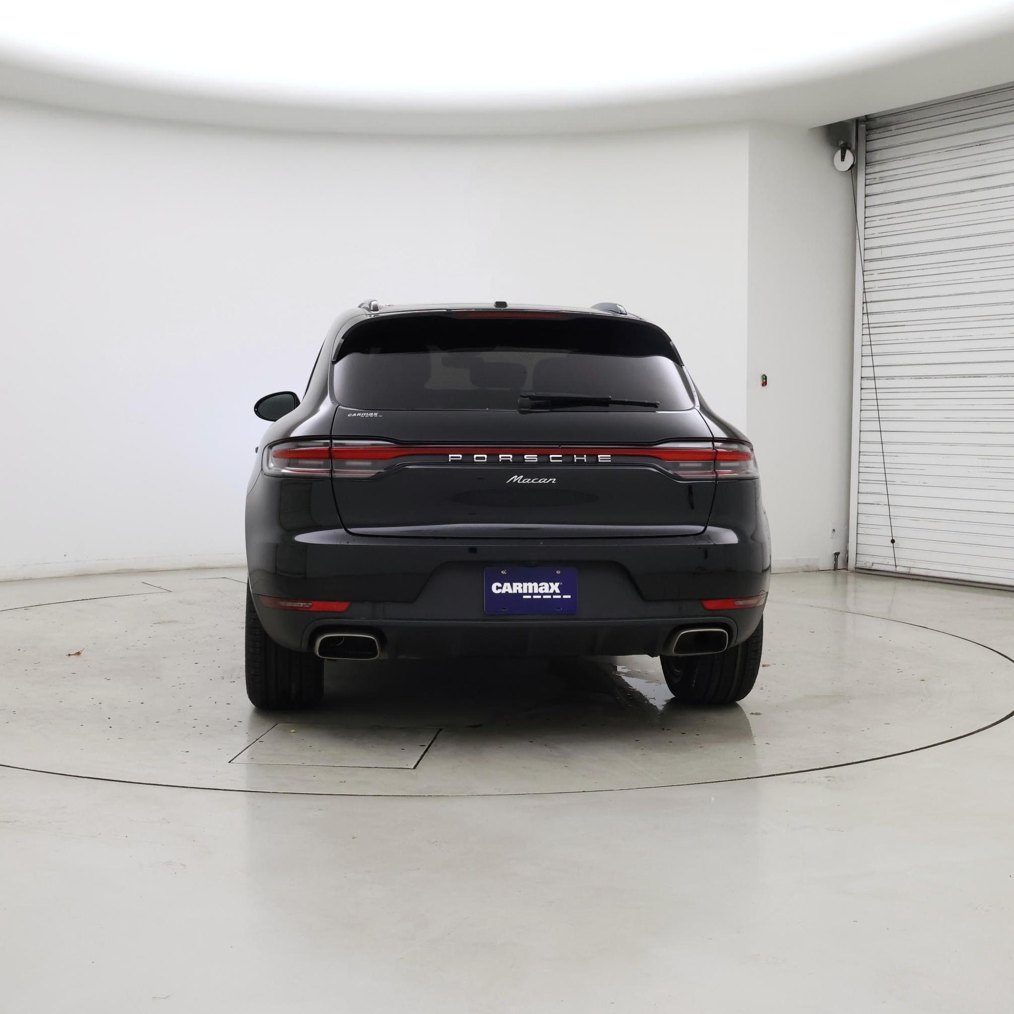 Thumbnail: 2021 Porsche Macan - 6