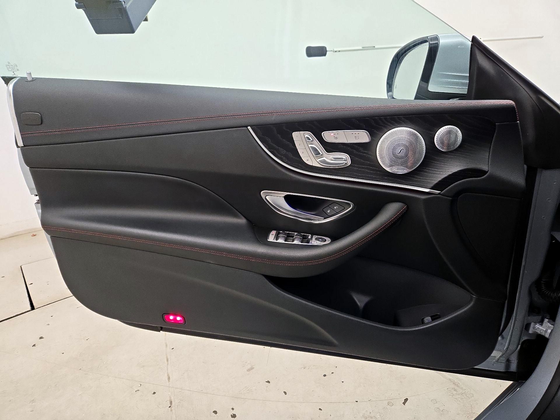 Thumbnail: 2021 Mercedes-Benz E-Class - 12