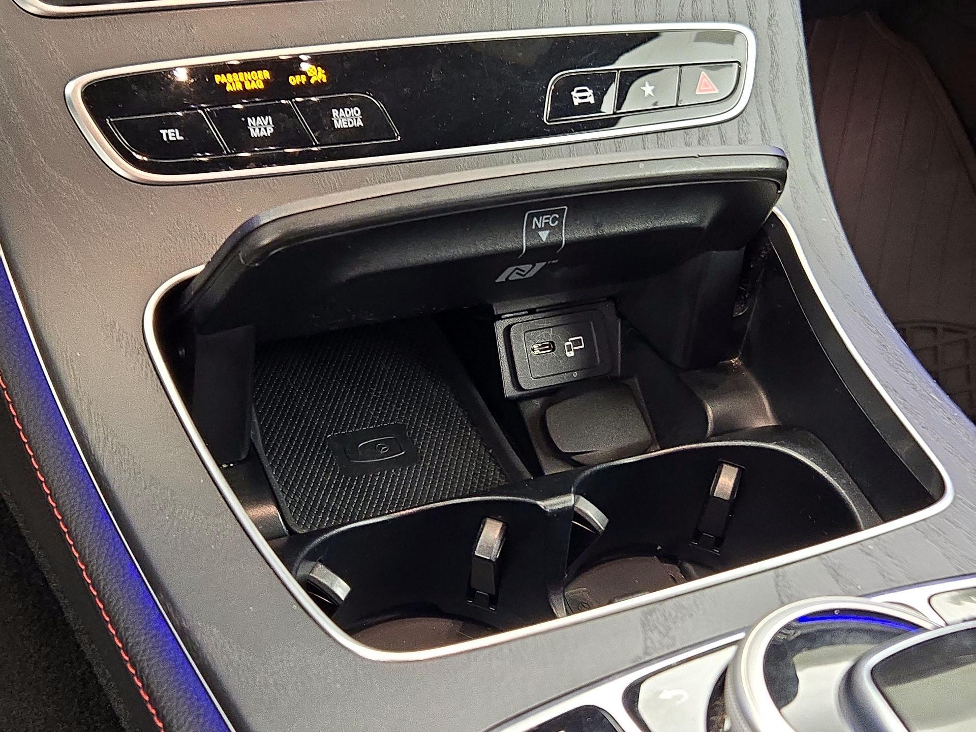 Thumbnail: 2021 Mercedes-Benz E-Class - 19