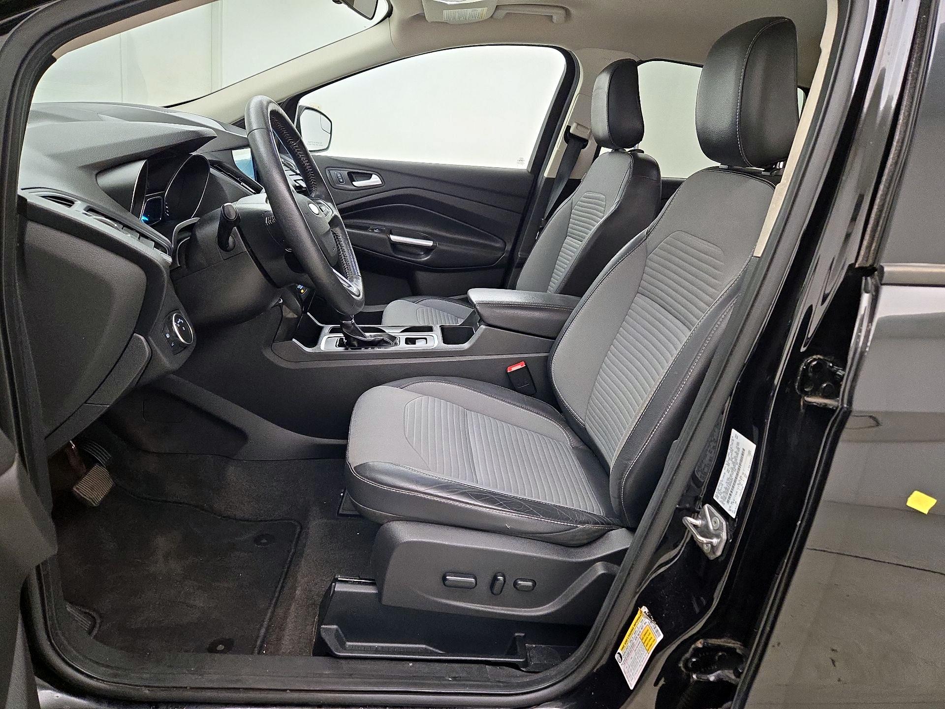 Thumbnail: 2019 Ford Escape - 11