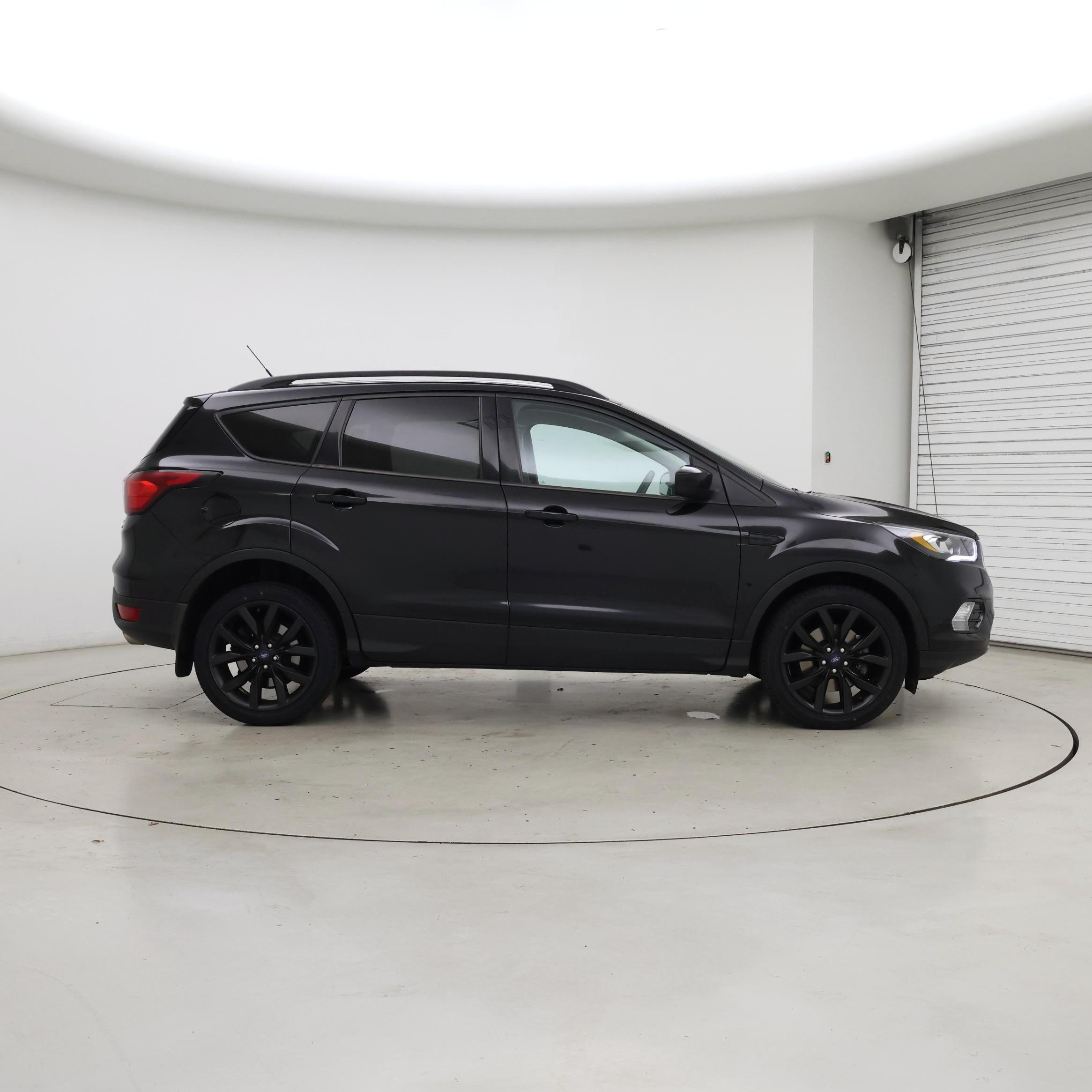 Thumbnail: 2019 Ford Escape - 7