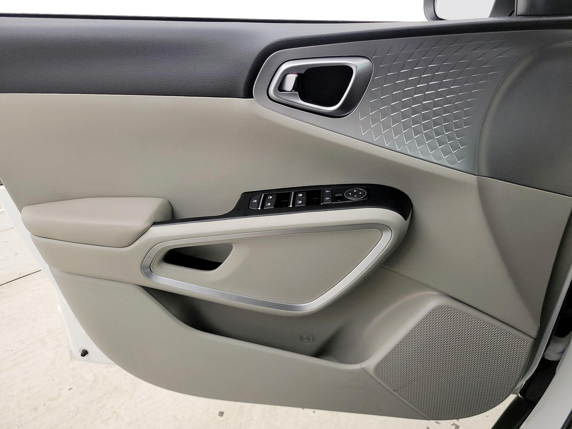 Thumbnail: 2024 Kia Soul - 12