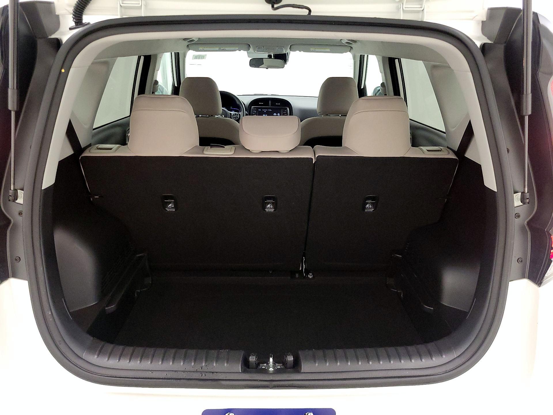 Thumbnail: 2024 Kia Soul - 20