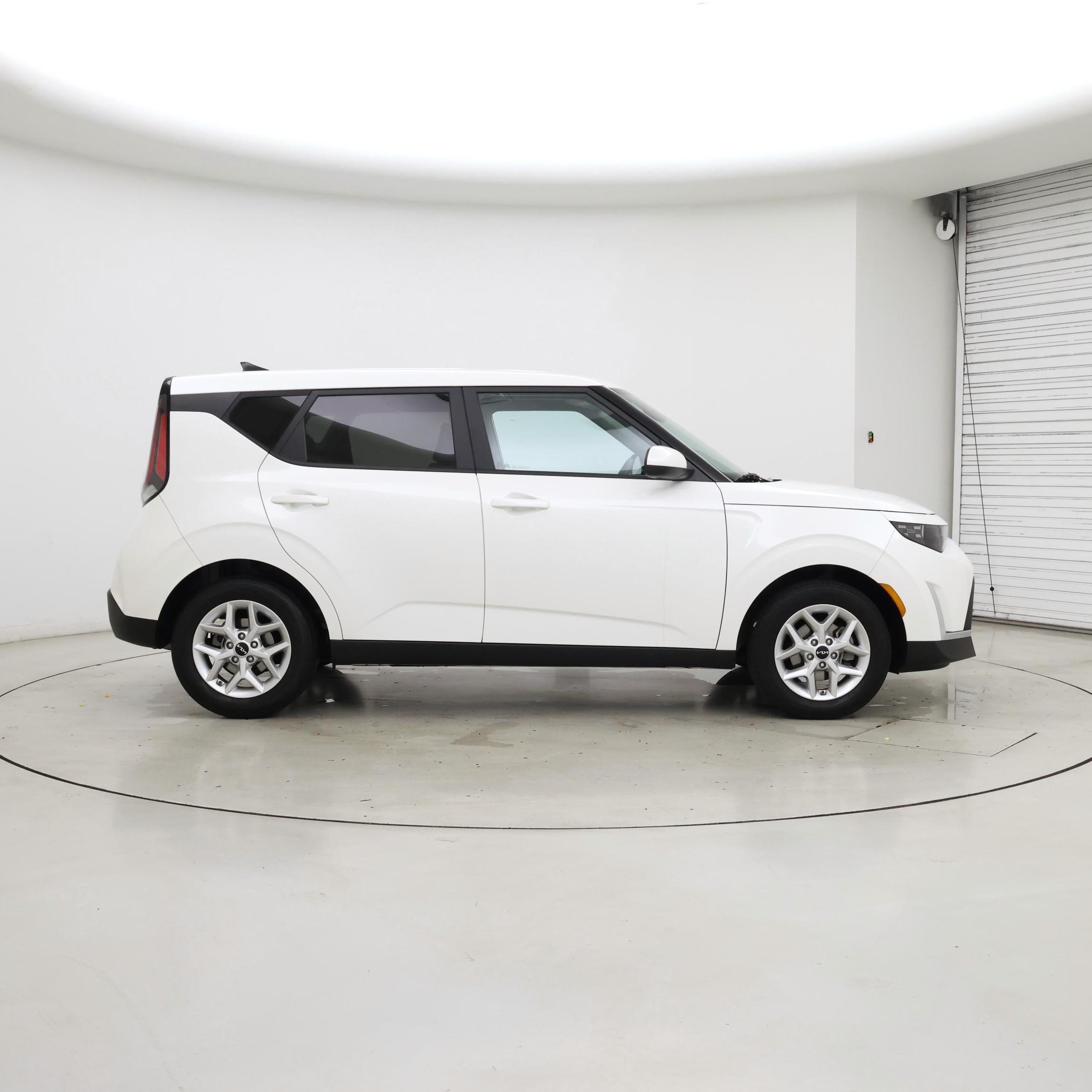 Thumbnail: 2024 Kia Soul - 7