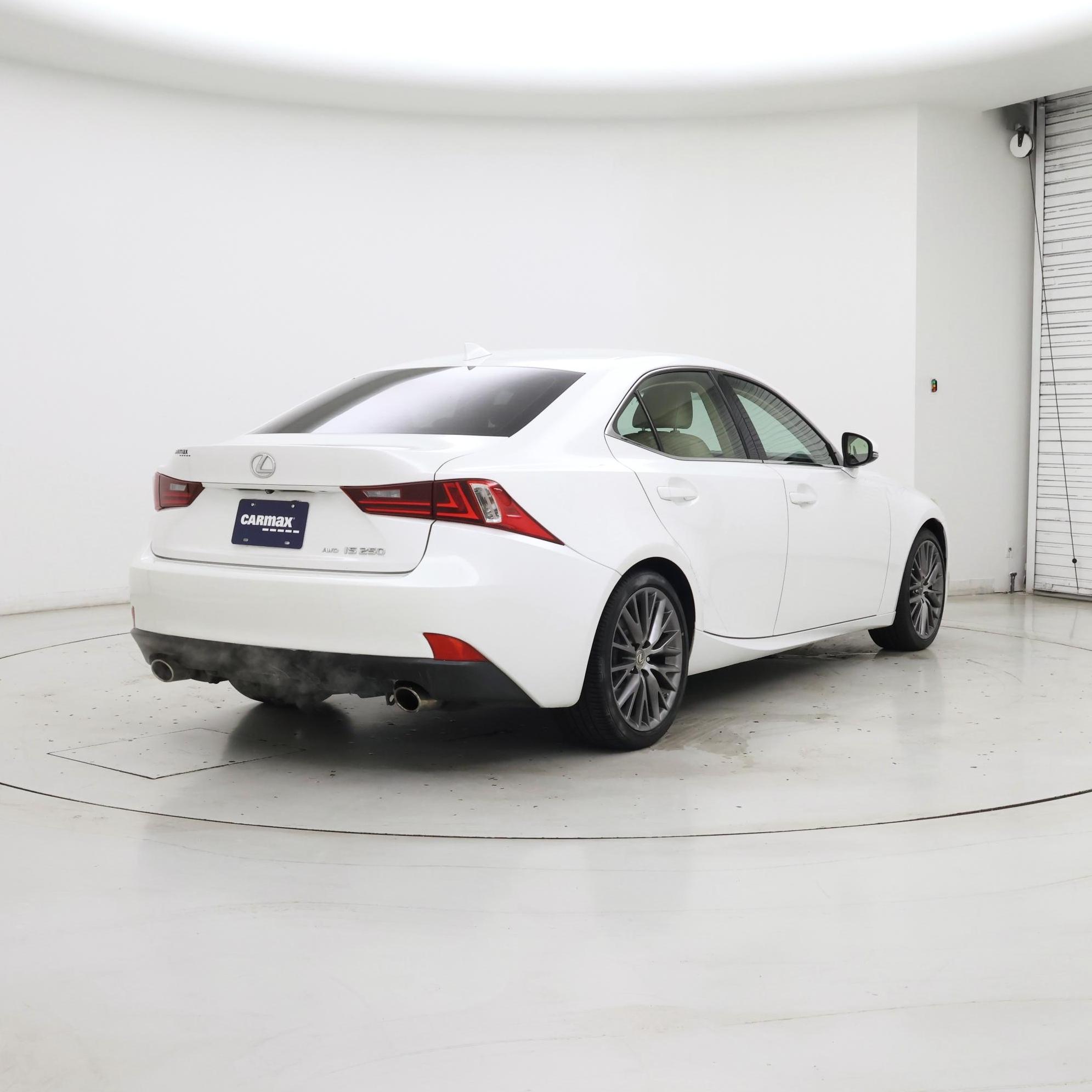 Thumbnail: 2014 Lexus IS - 8