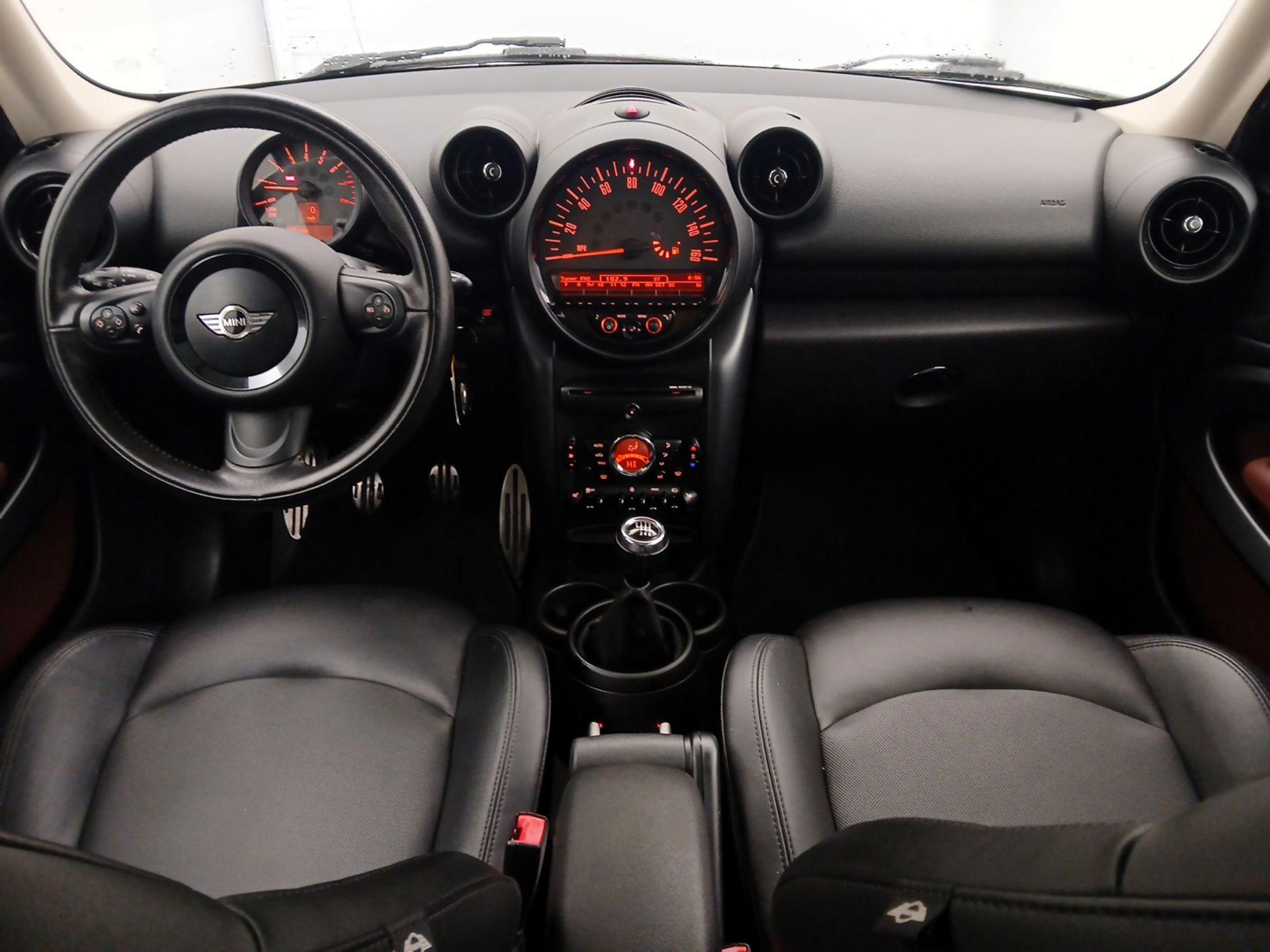Thumbnail: 2015 MINI Cooper Paceman - 9