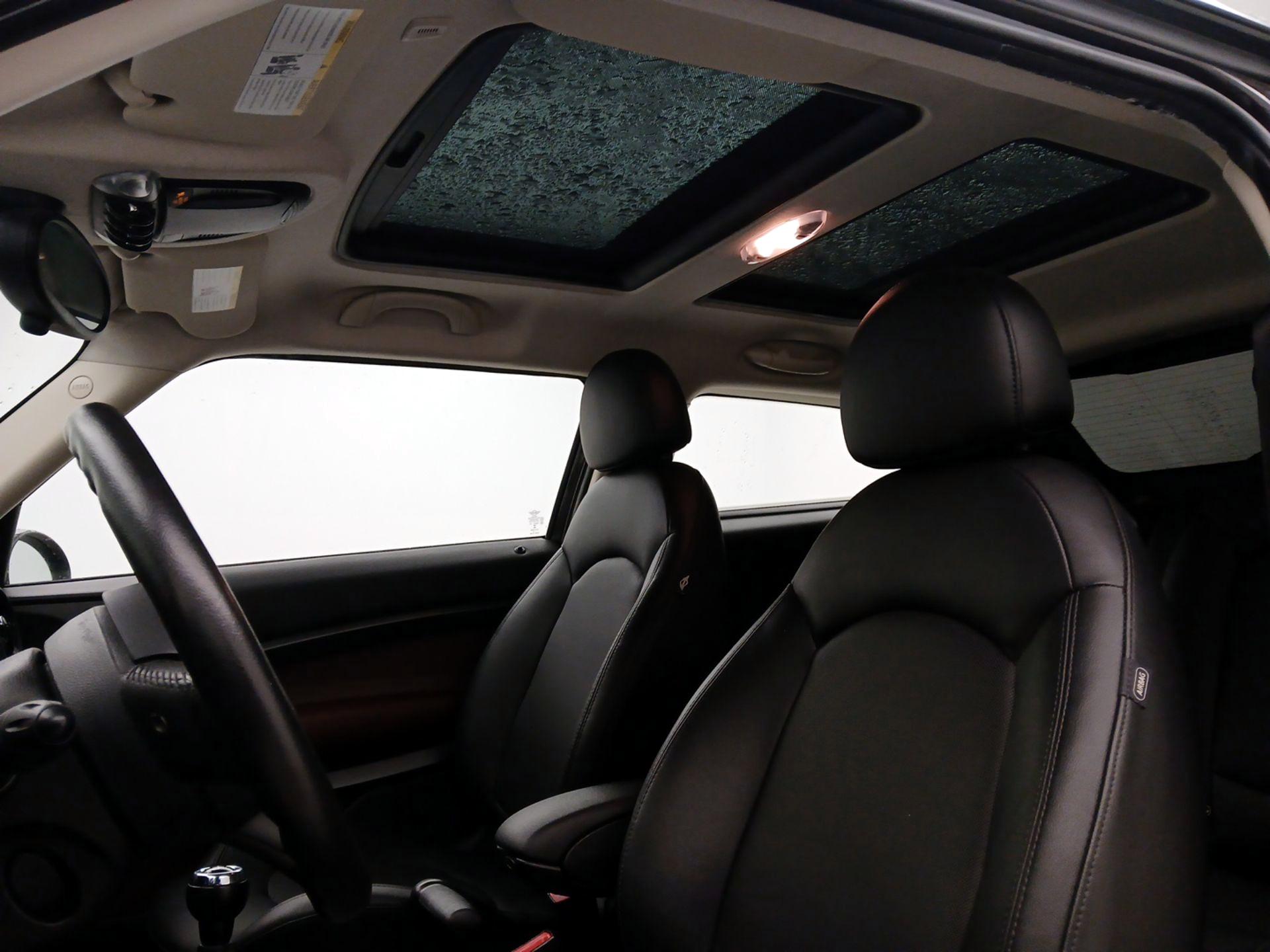 Thumbnail: 2015 MINI Cooper Paceman - 16