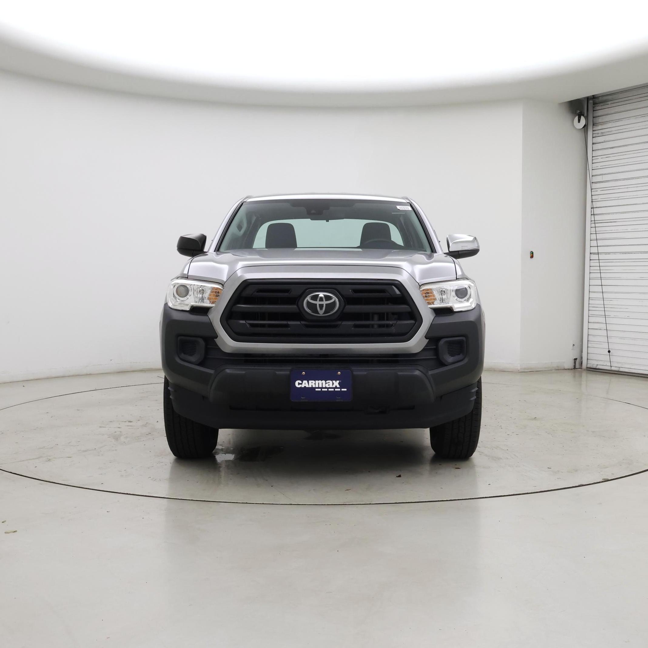 Thumbnail: 2018 Toyota Tacoma - 5
