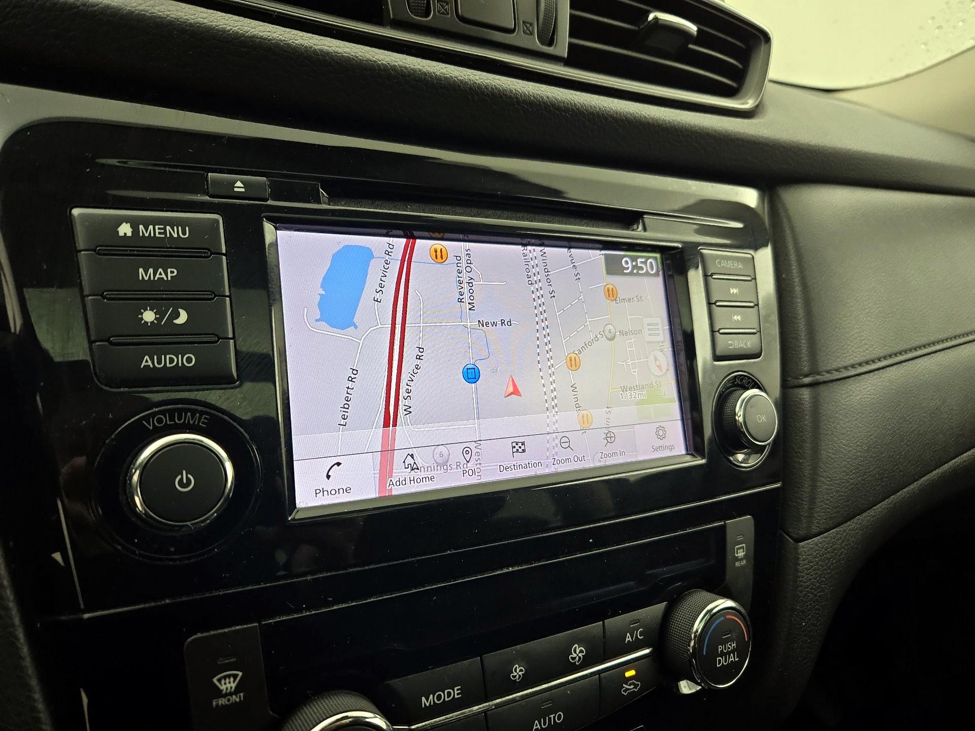 Thumbnail: 2019 Nissan Rogue - 14