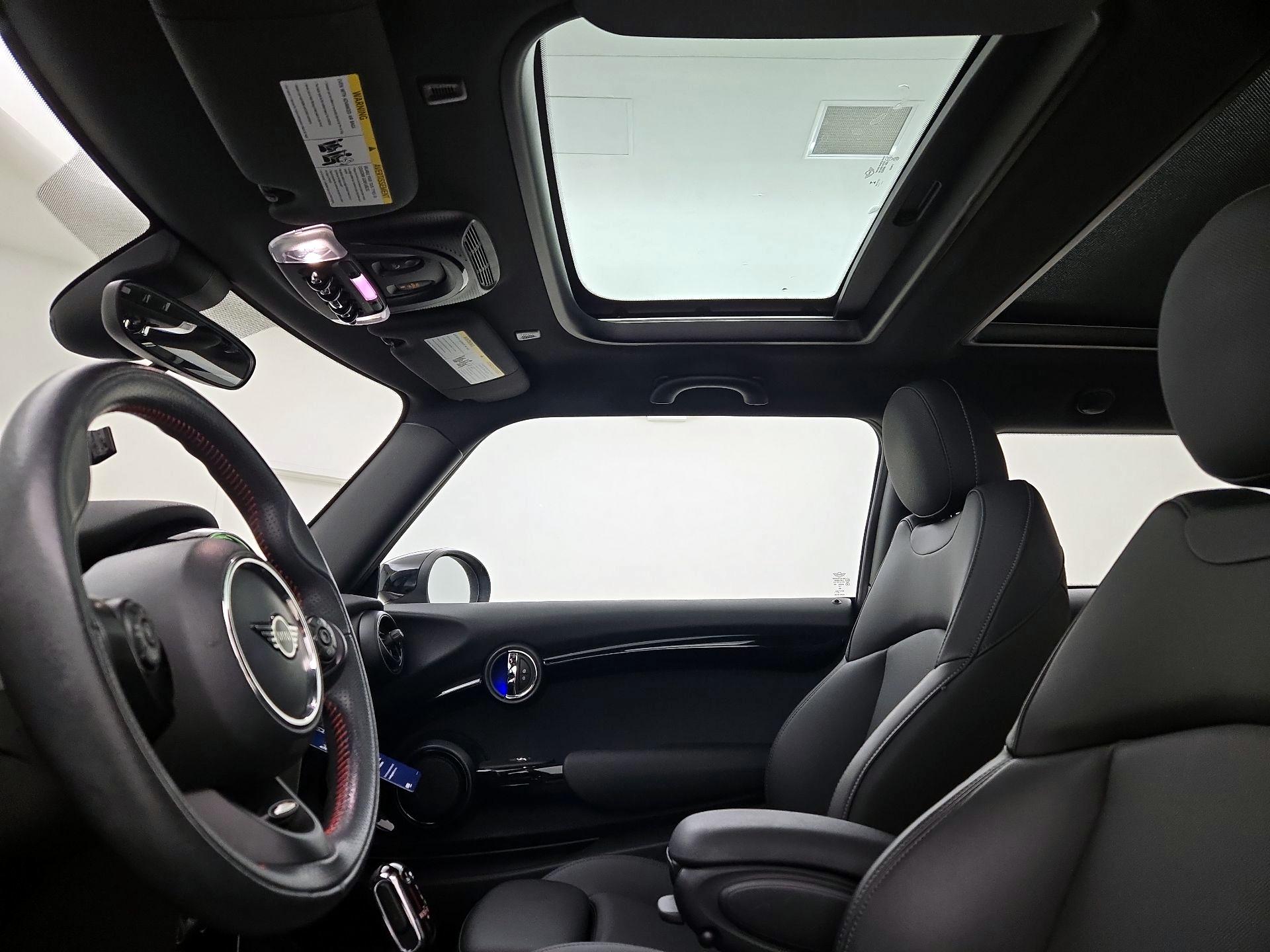 Thumbnail: 2020 MINI Cooper Hardtop - 19