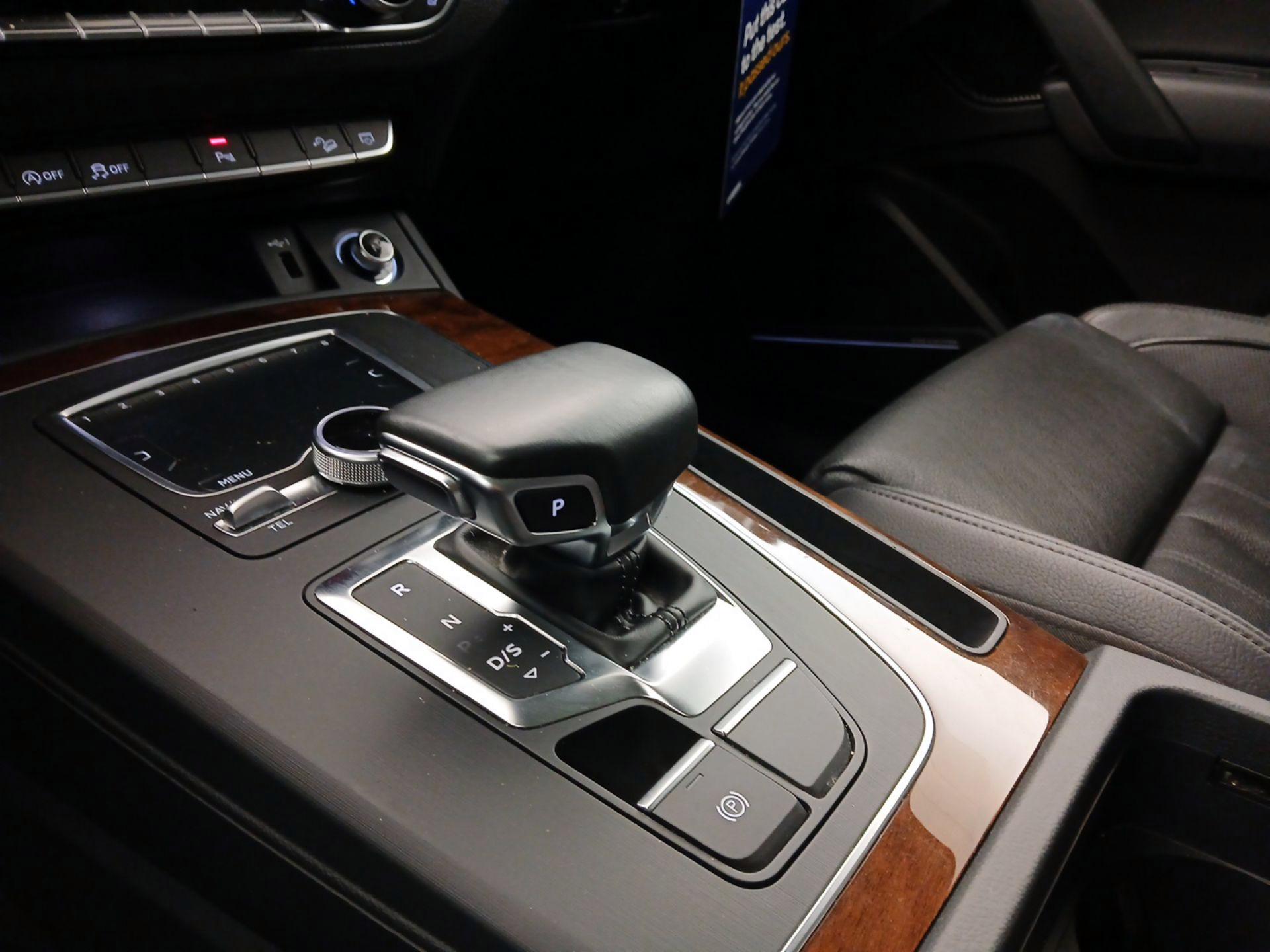 Thumbnail: 2018 Audi Q5 - 18