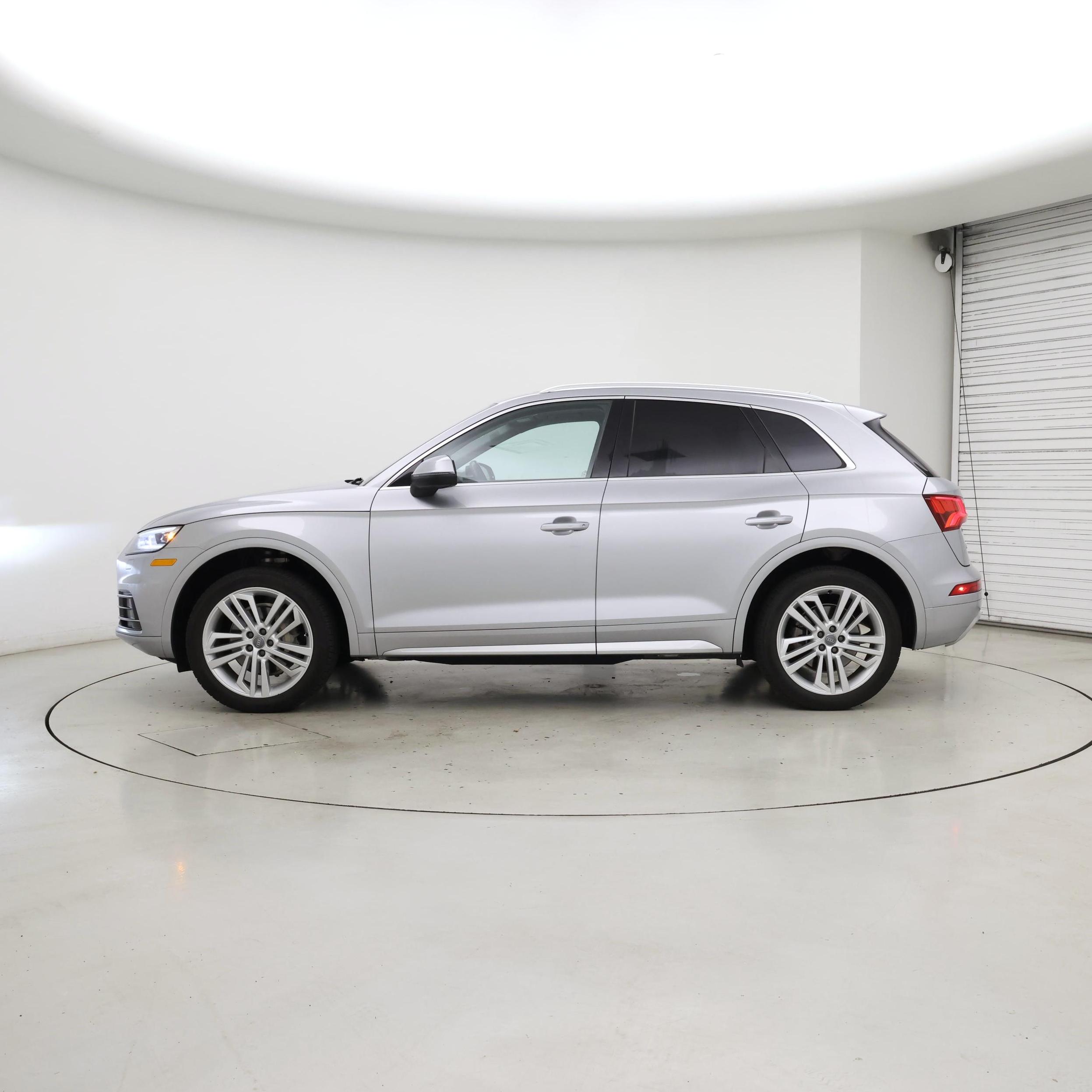 Thumbnail: 2018 Audi Q5 - 3