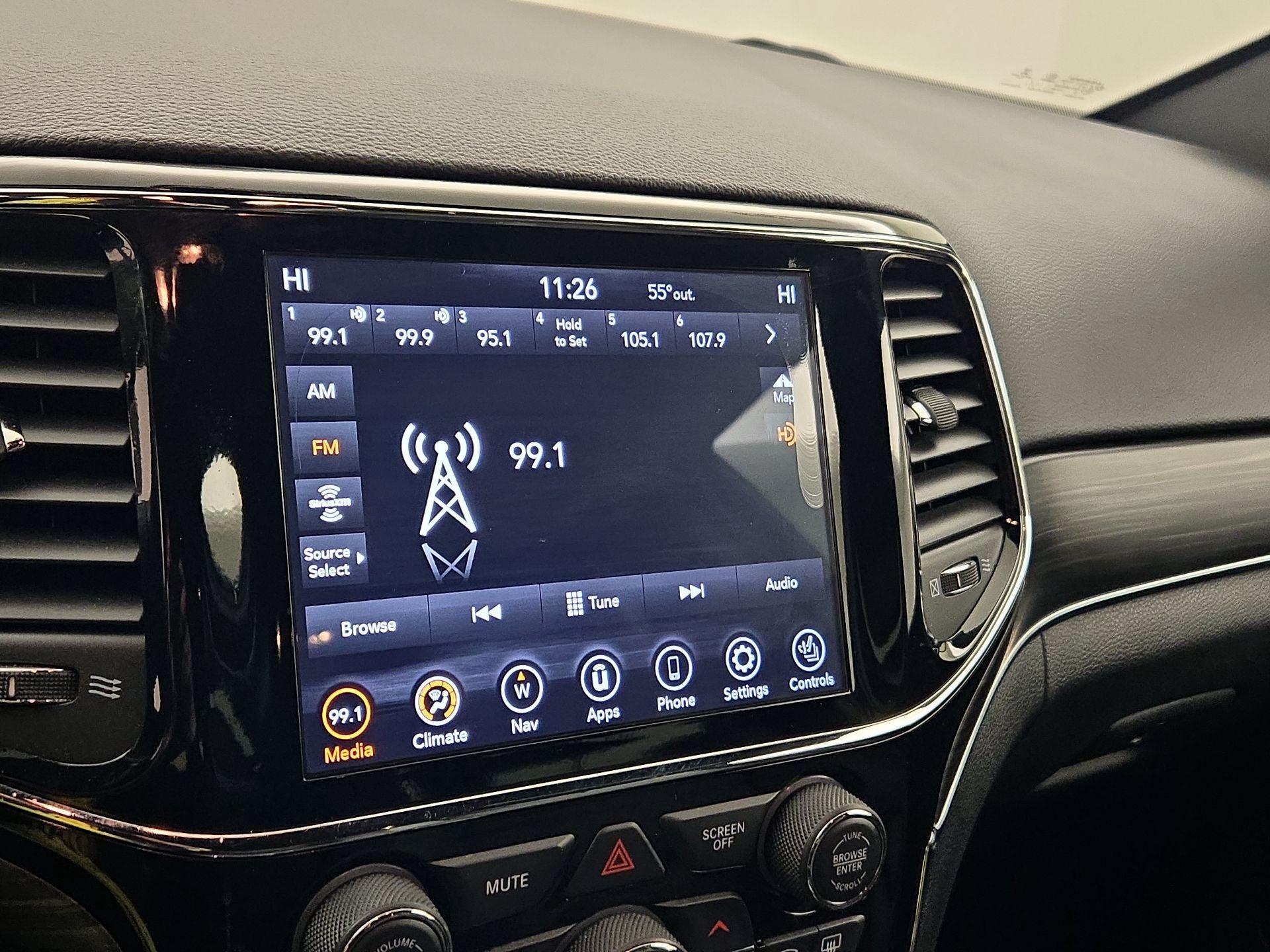 Thumbnail: 2020 Jeep Grand Cherokee - 16