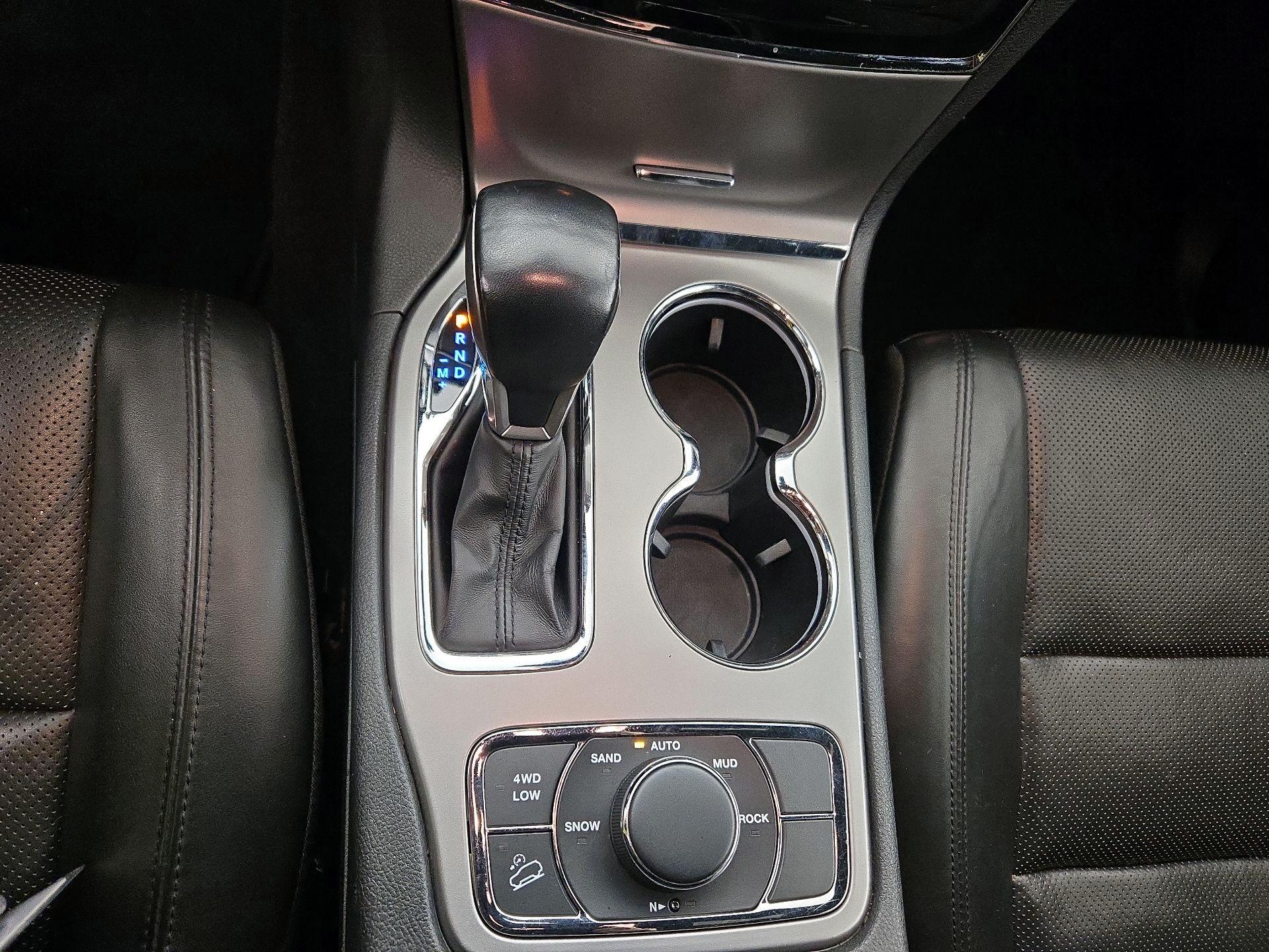 Thumbnail: 2020 Jeep Grand Cherokee - 18