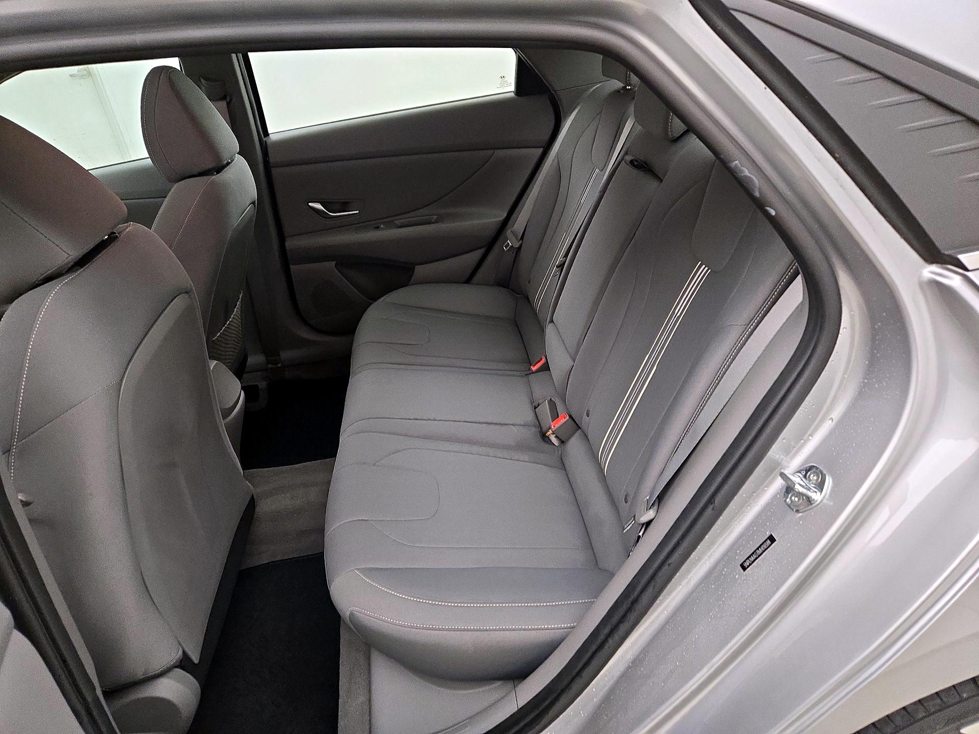 Thumbnail: 2021 Hyundai Elantra - 20