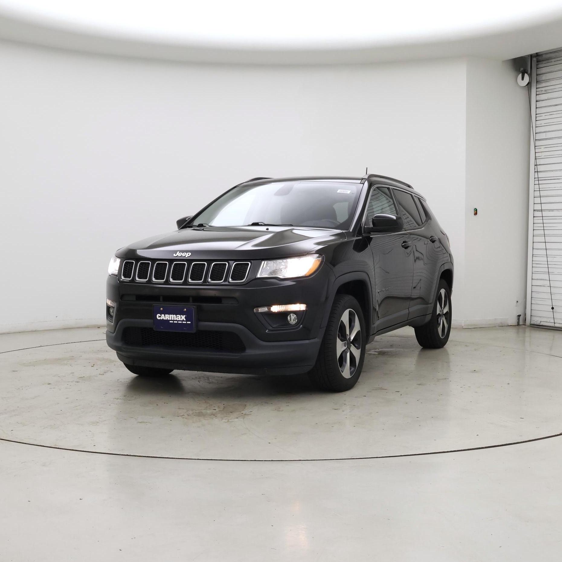 Thumbnail: 2017 Jeep Compass - 4