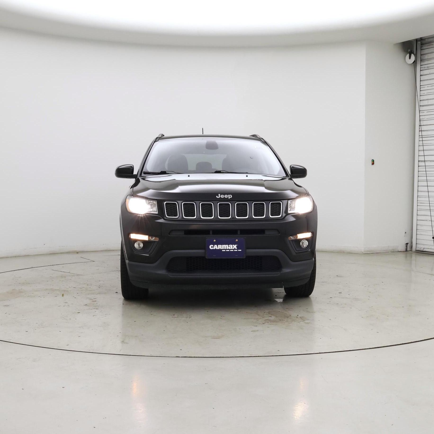 Thumbnail: 2017 Jeep Compass - 5