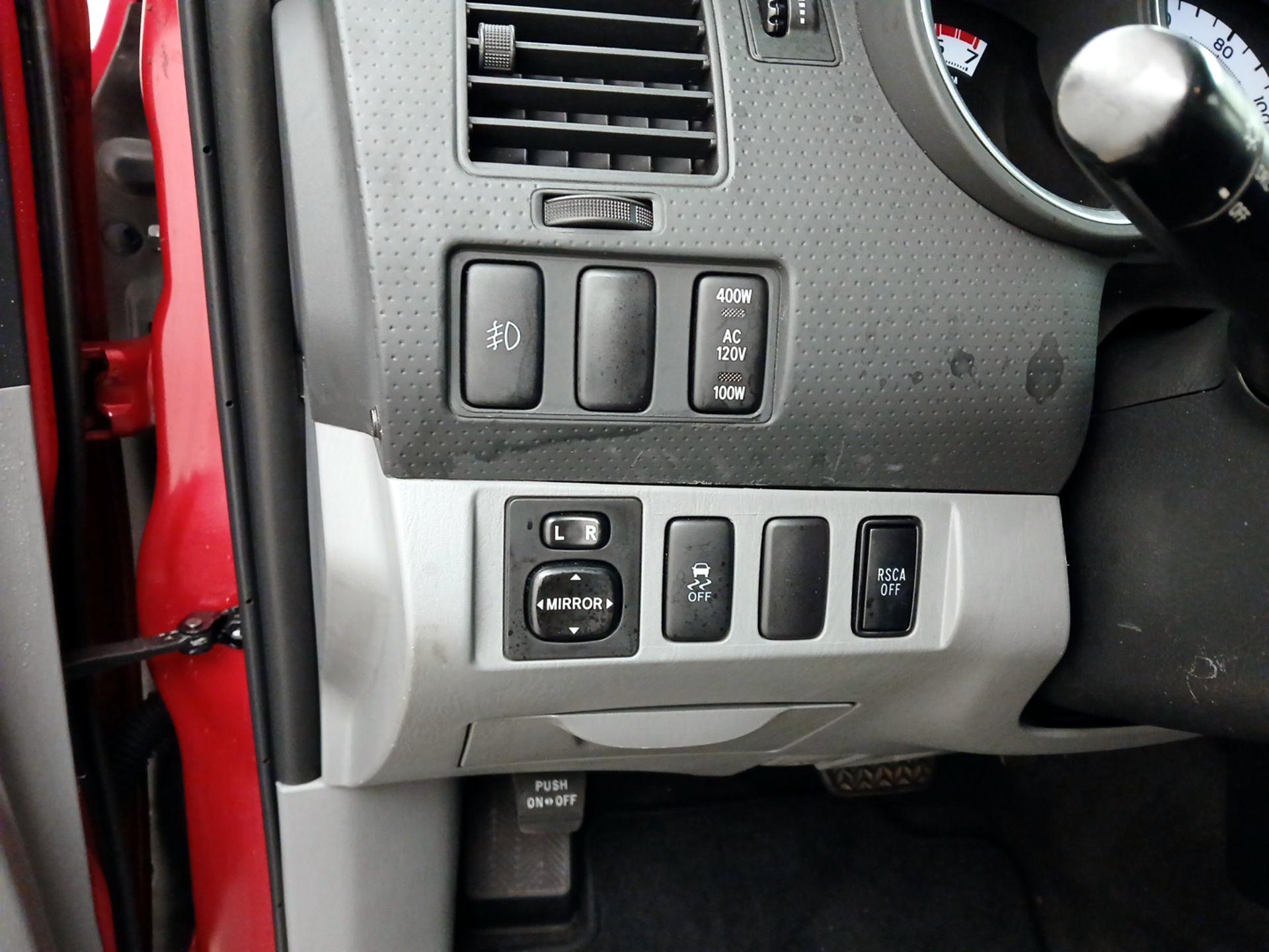 Thumbnail: 2015 Toyota Tacoma - 13