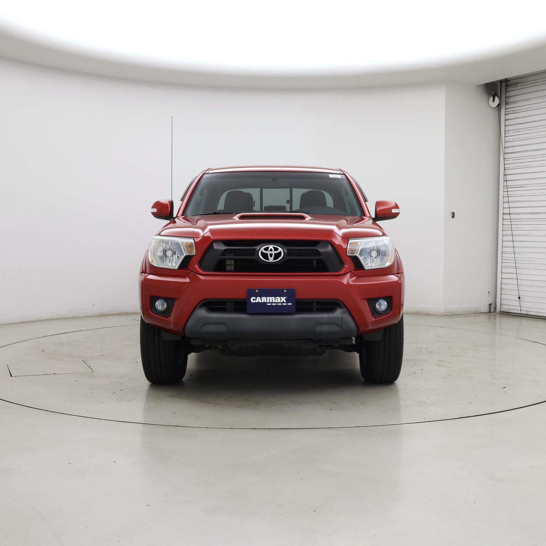 Thumbnail: 2015 Toyota Tacoma - 5