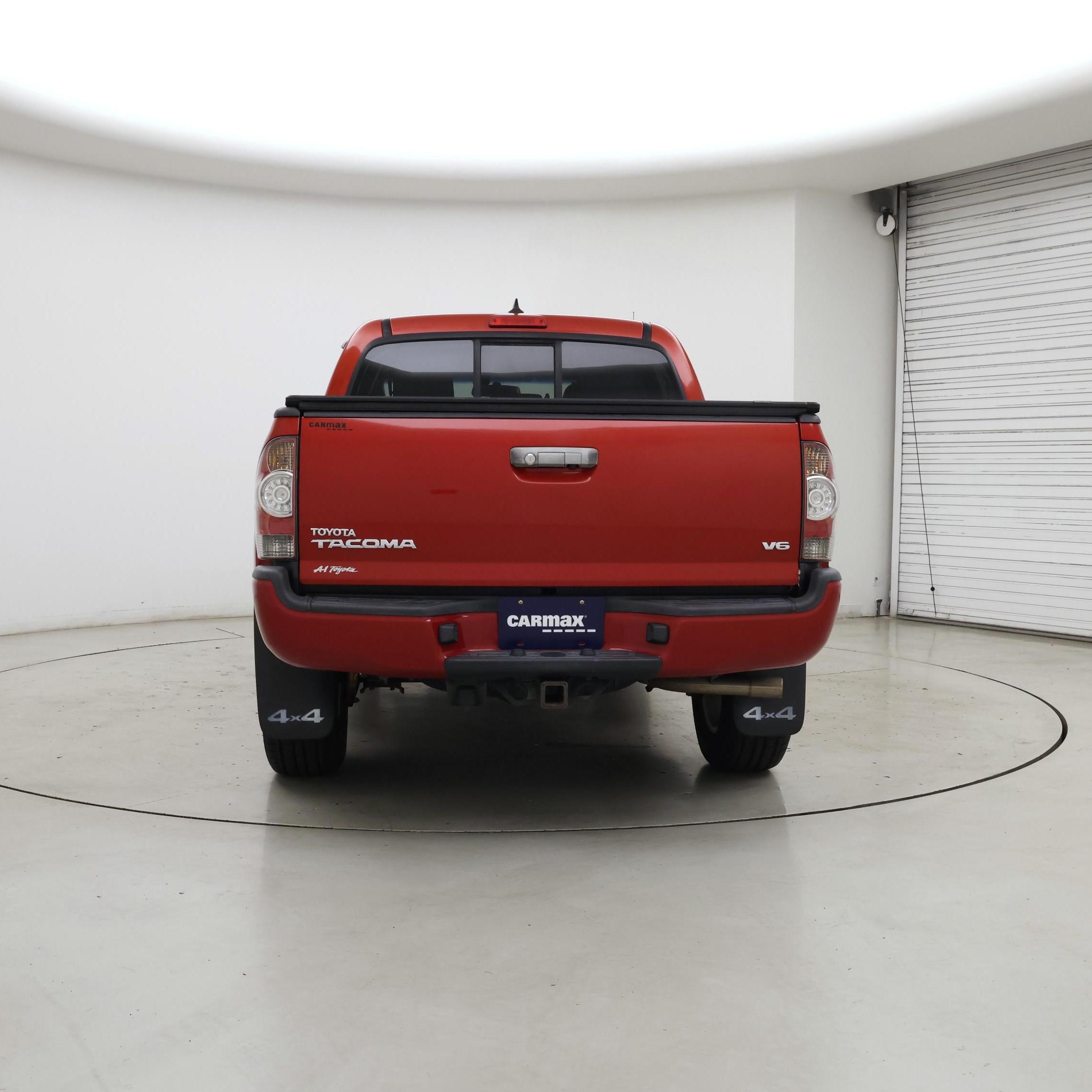 Thumbnail: 2015 Toyota Tacoma - 6