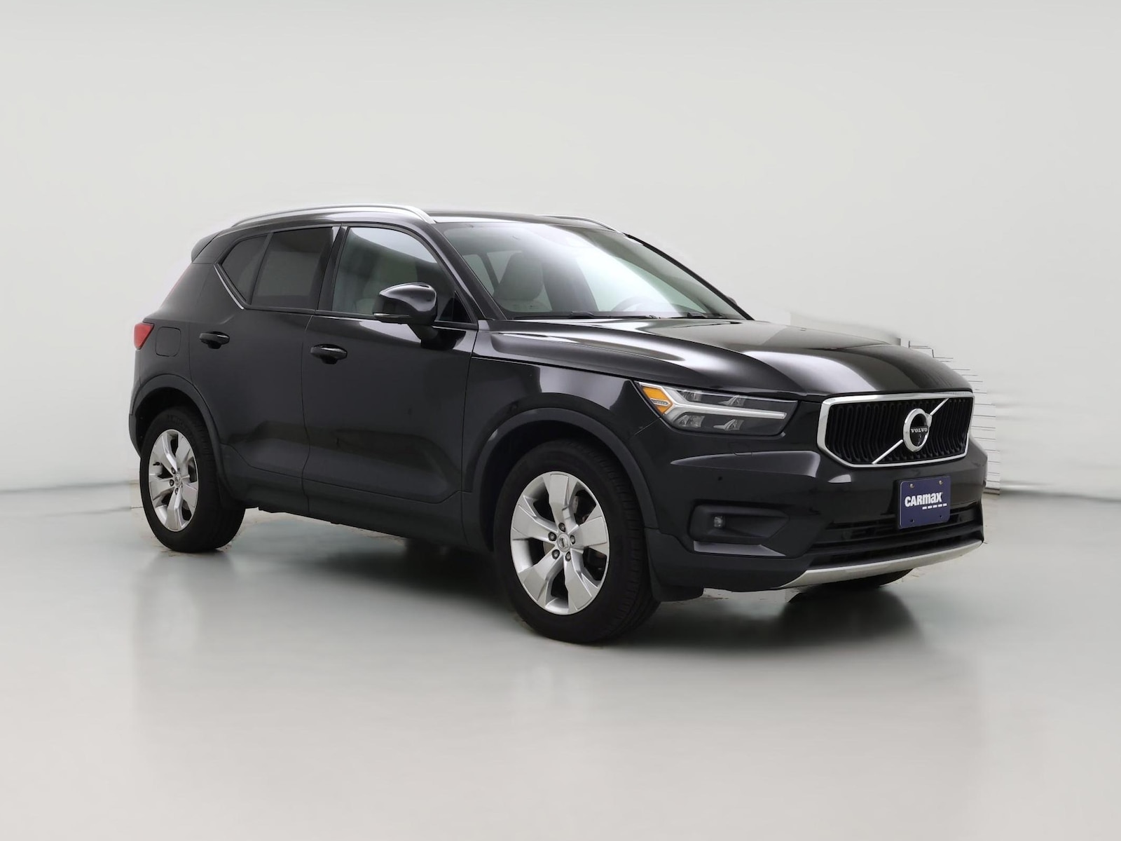 2020 Volvo XC40 Momentum