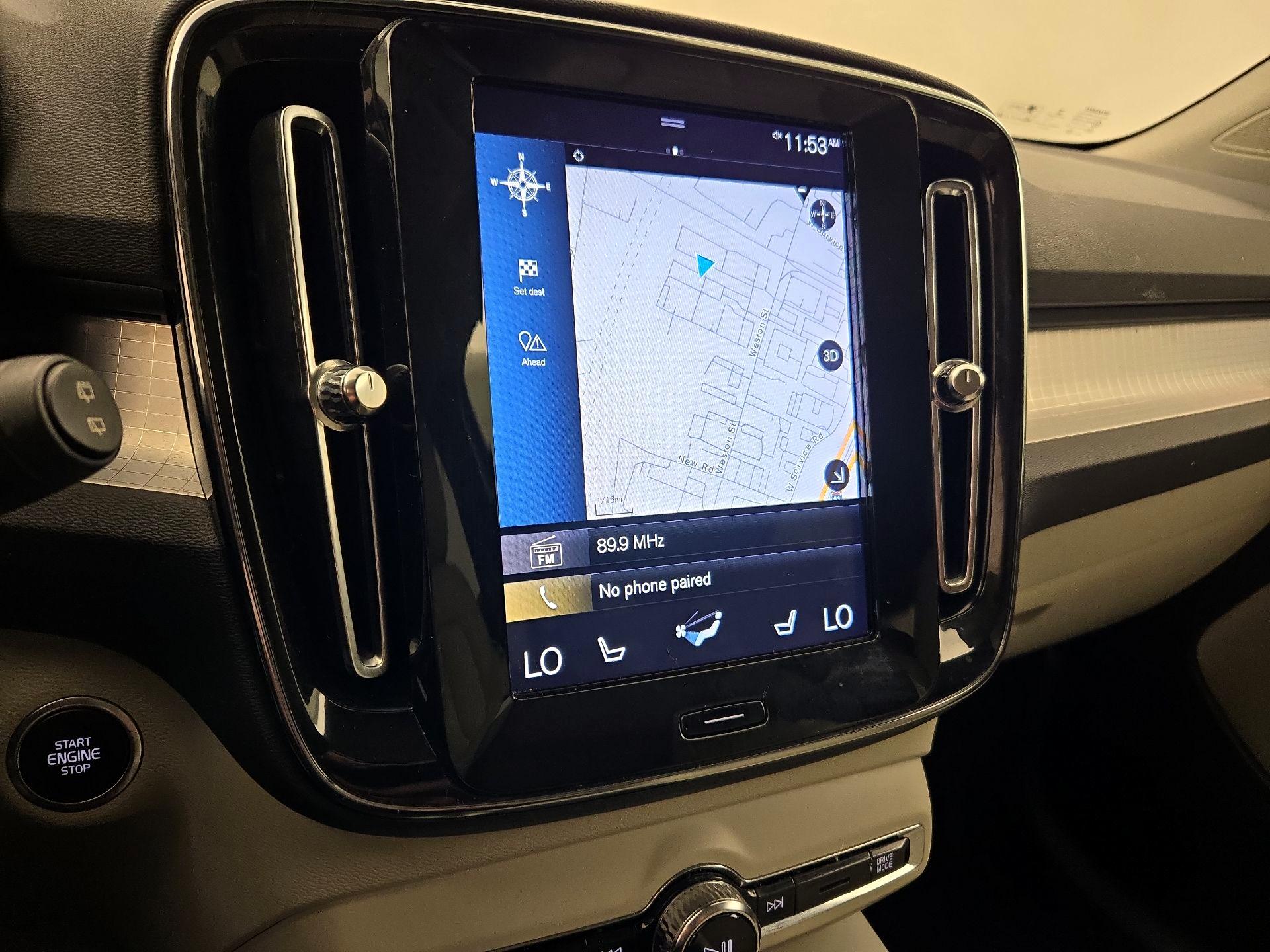 Thumbnail: 2020 Volvo XC40 - 14