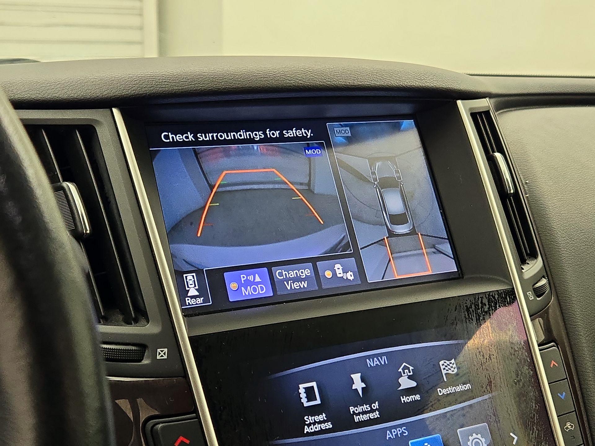 Thumbnail: 2016 INFINITI  - 15