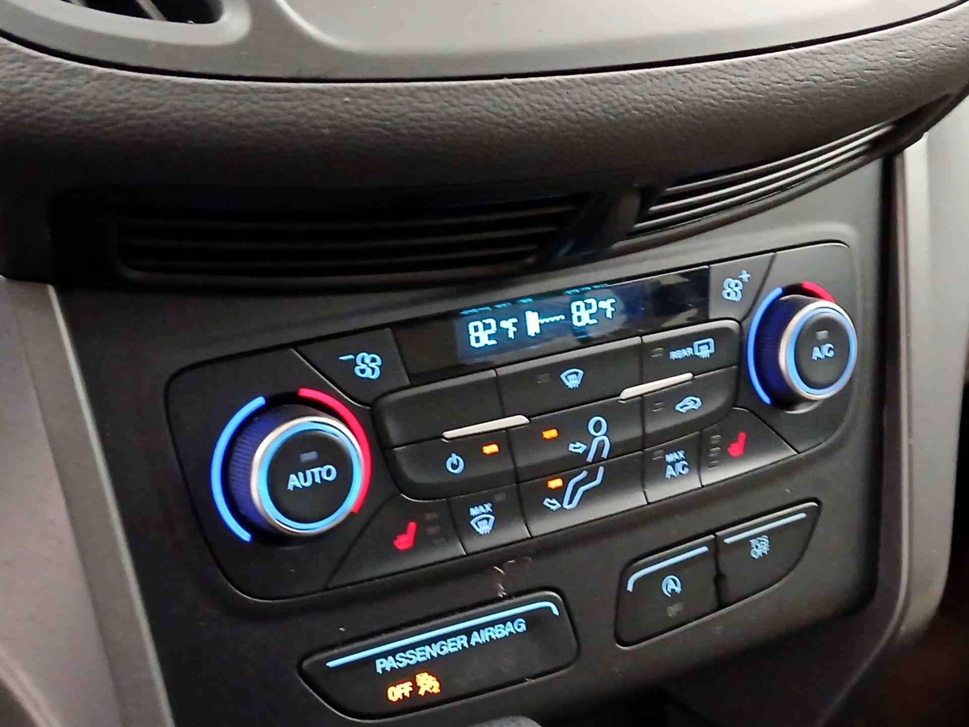 Thumbnail: 2018 Ford Escape - 16