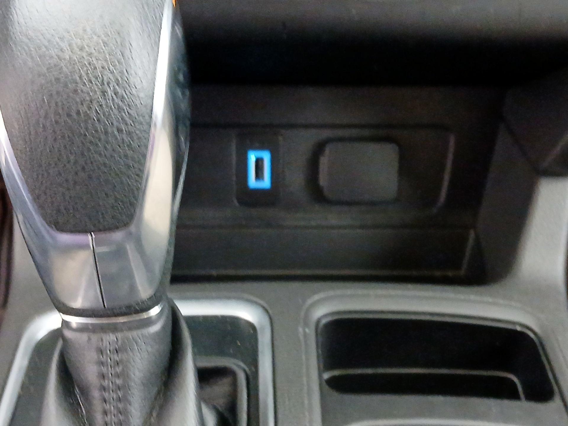 Thumbnail: 2018 Ford Escape - 18