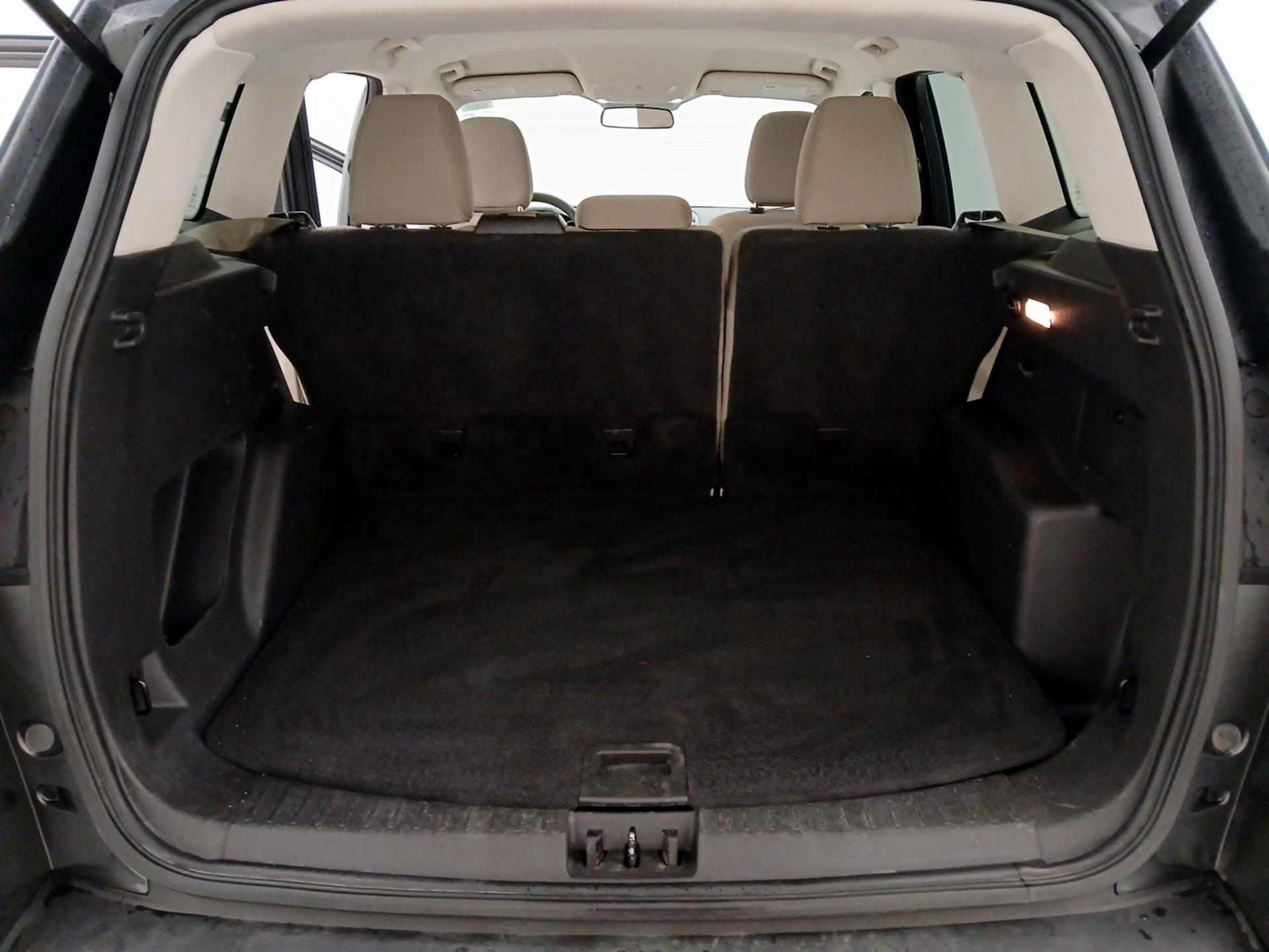 Thumbnail: 2018 Ford Escape - 20